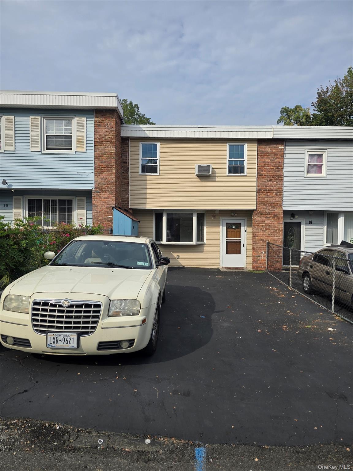 Single Family Hillside Rockland County, NY 10993, MLS-919105-10