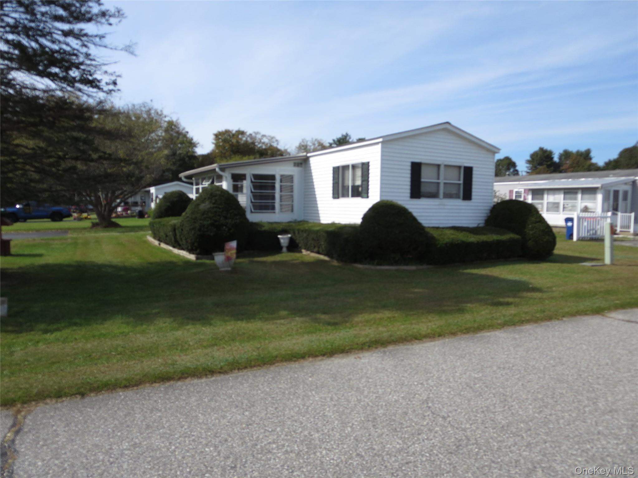 Single Family Bluebird Way Dutchess County, NY 12522, MLS-919106-2