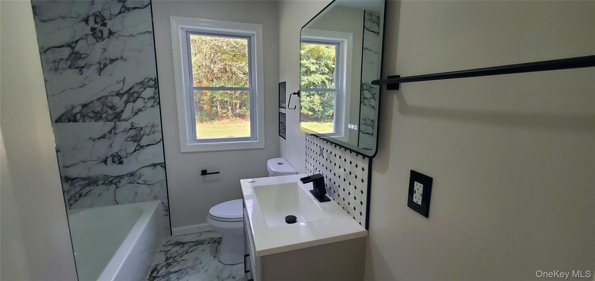 Single Family Seitz Dutchess County, NY 12603, MLS-919109-17