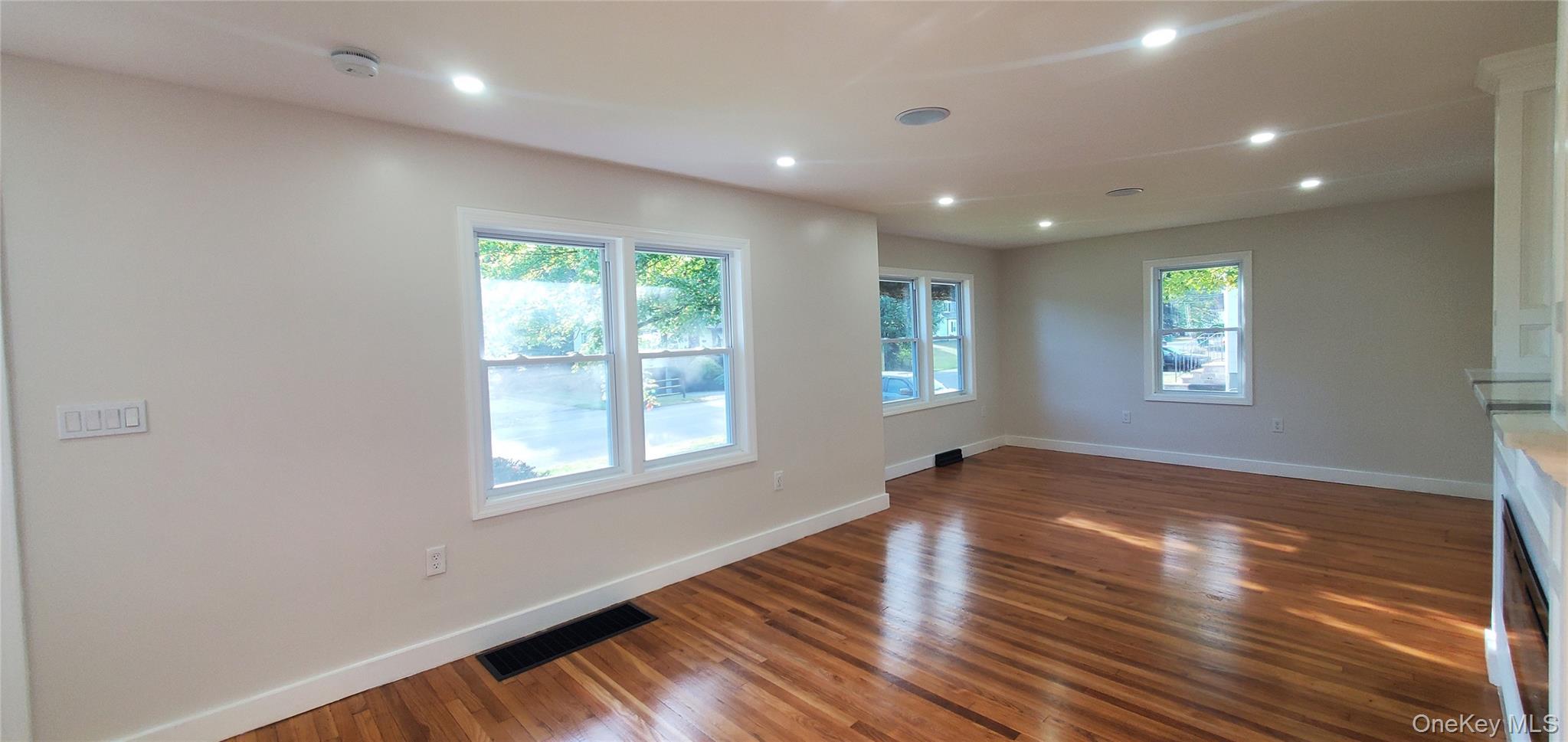 Single Family Seitz Dutchess County, NY 12603, MLS-919109-3