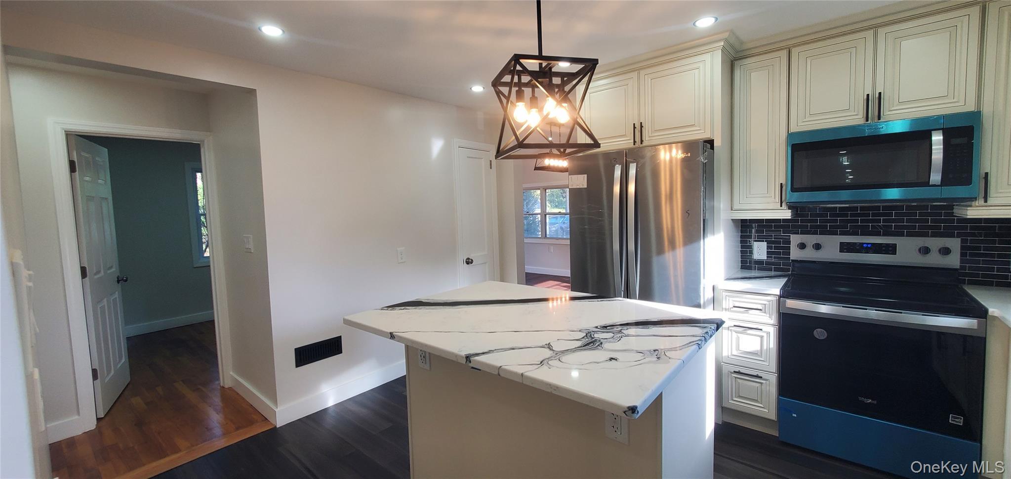 Single Family Seitz Dutchess County, NY 12603, MLS-919109-6