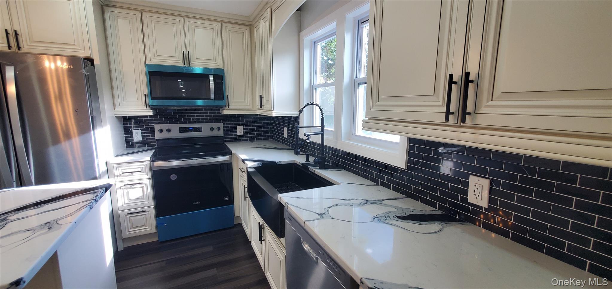 Single Family Seitz Dutchess County, NY 12603, MLS-919109-9