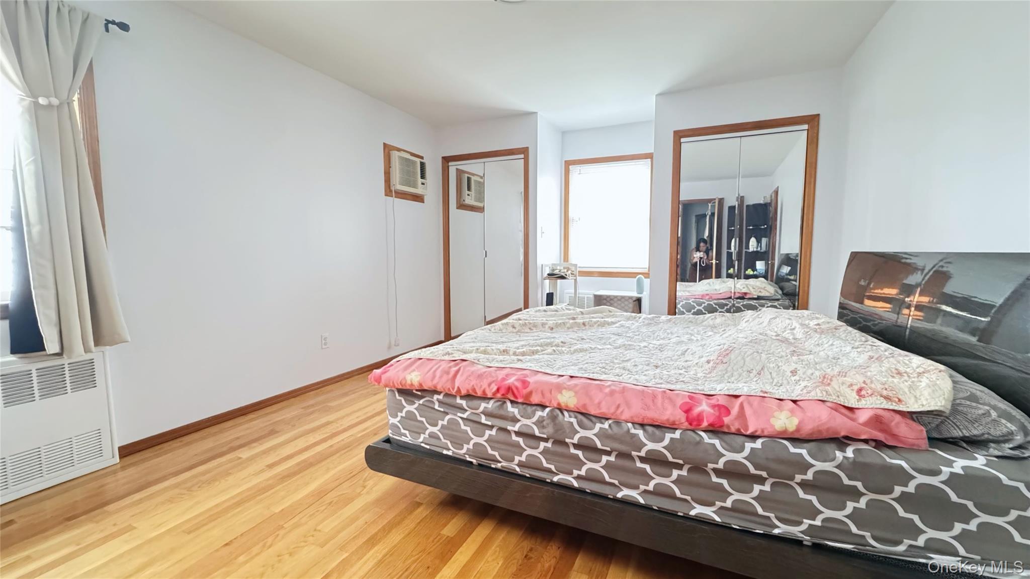Single Family 19th Ave  Queens, NY 11357, MLS-919128-13