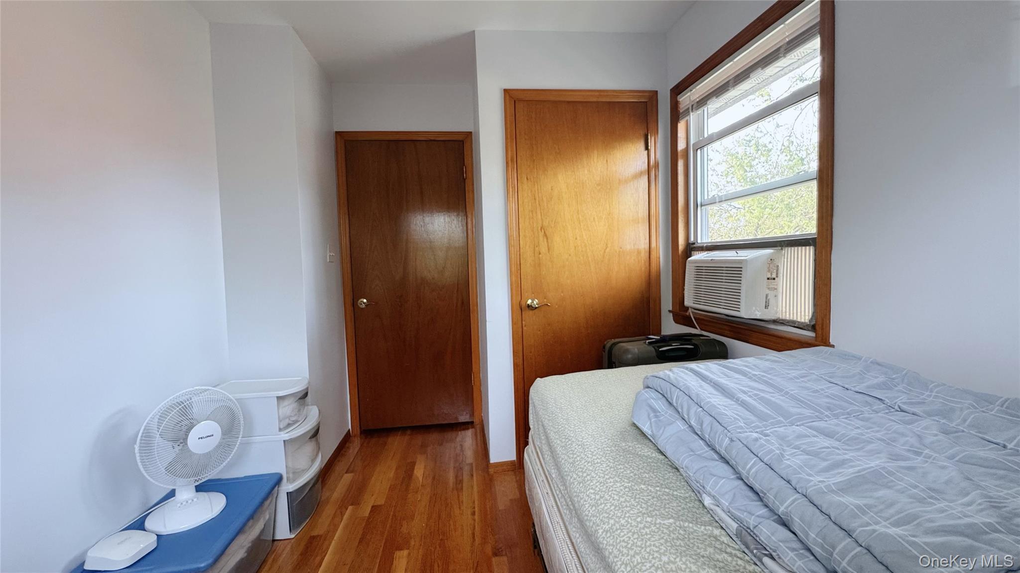 Single Family 19th Ave  Queens, NY 11357, MLS-919128-21