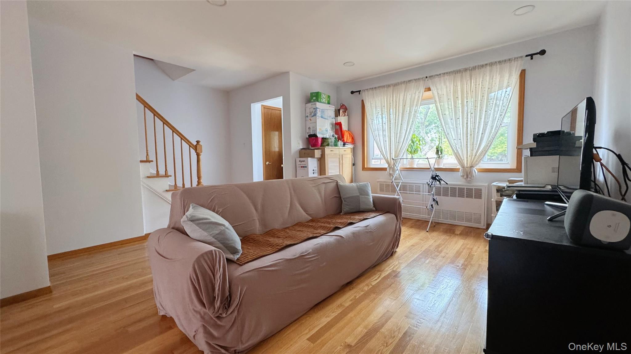 Single Family 19th Ave  Queens, NY 11357, MLS-919128-3
