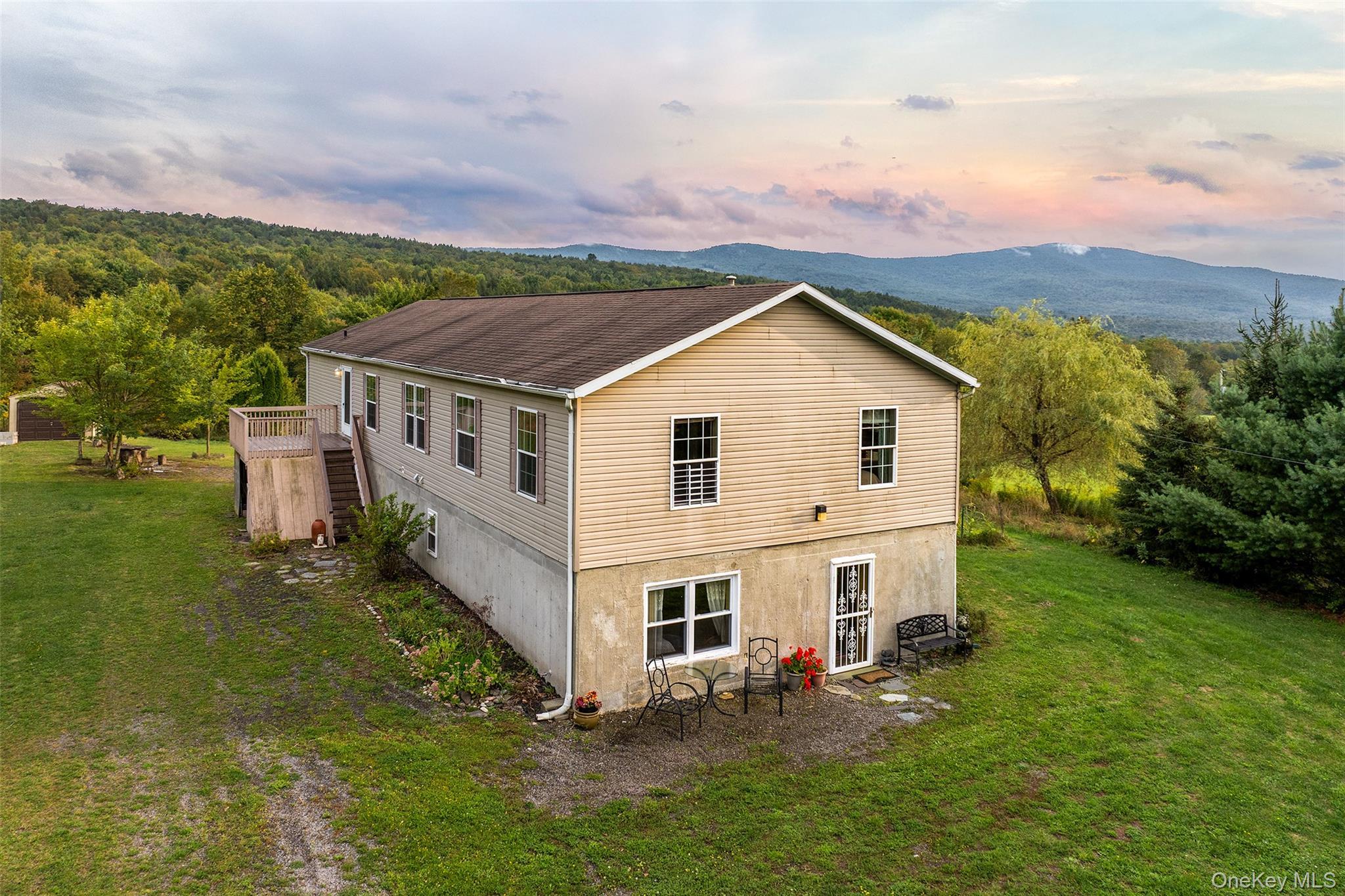 Single Family Potter Mountain Out Of Area, NY 12076, MLS-919135-3