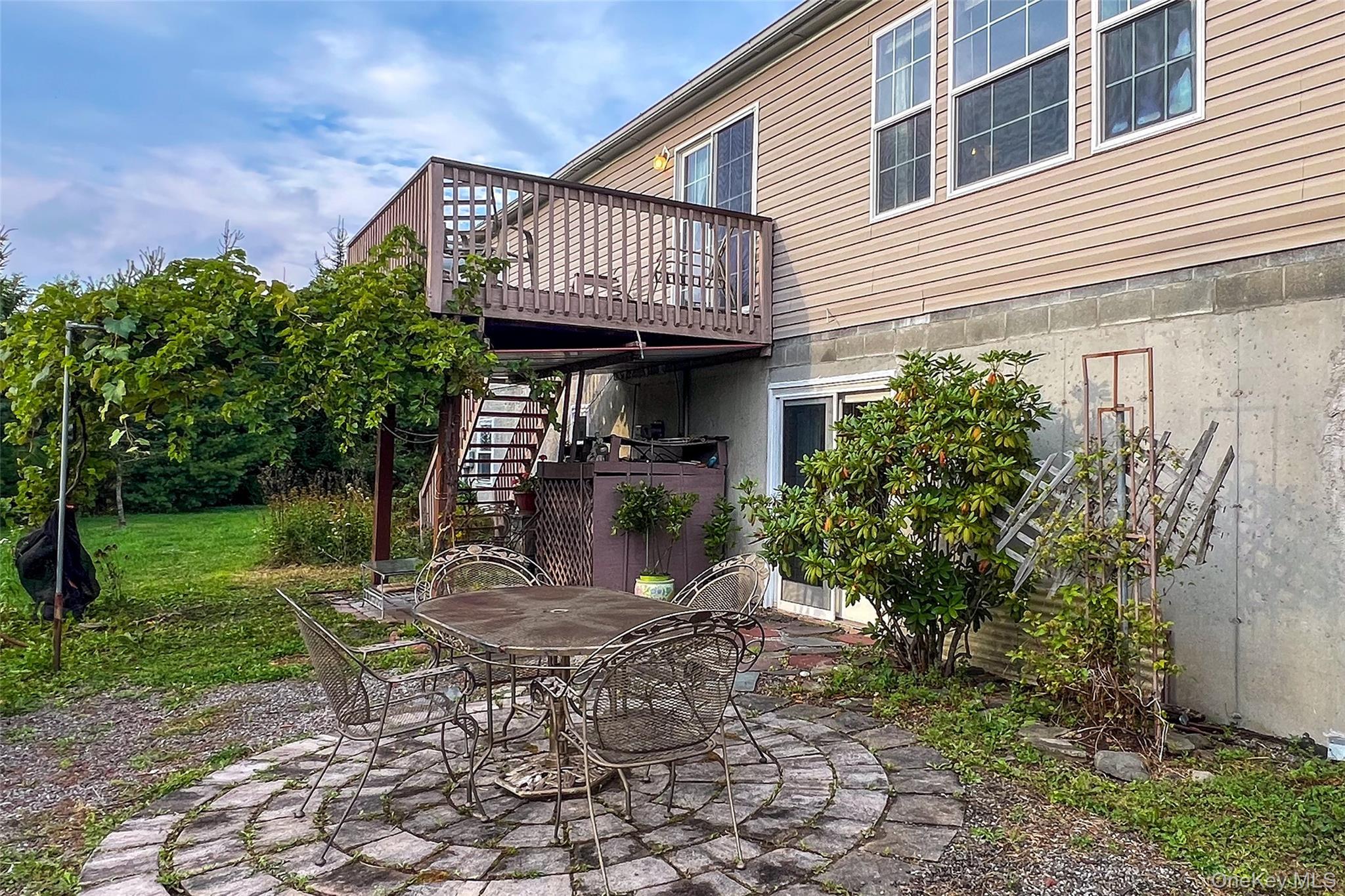 Single Family Potter Mountain Out Of Area, NY 12076, MLS-919135-36