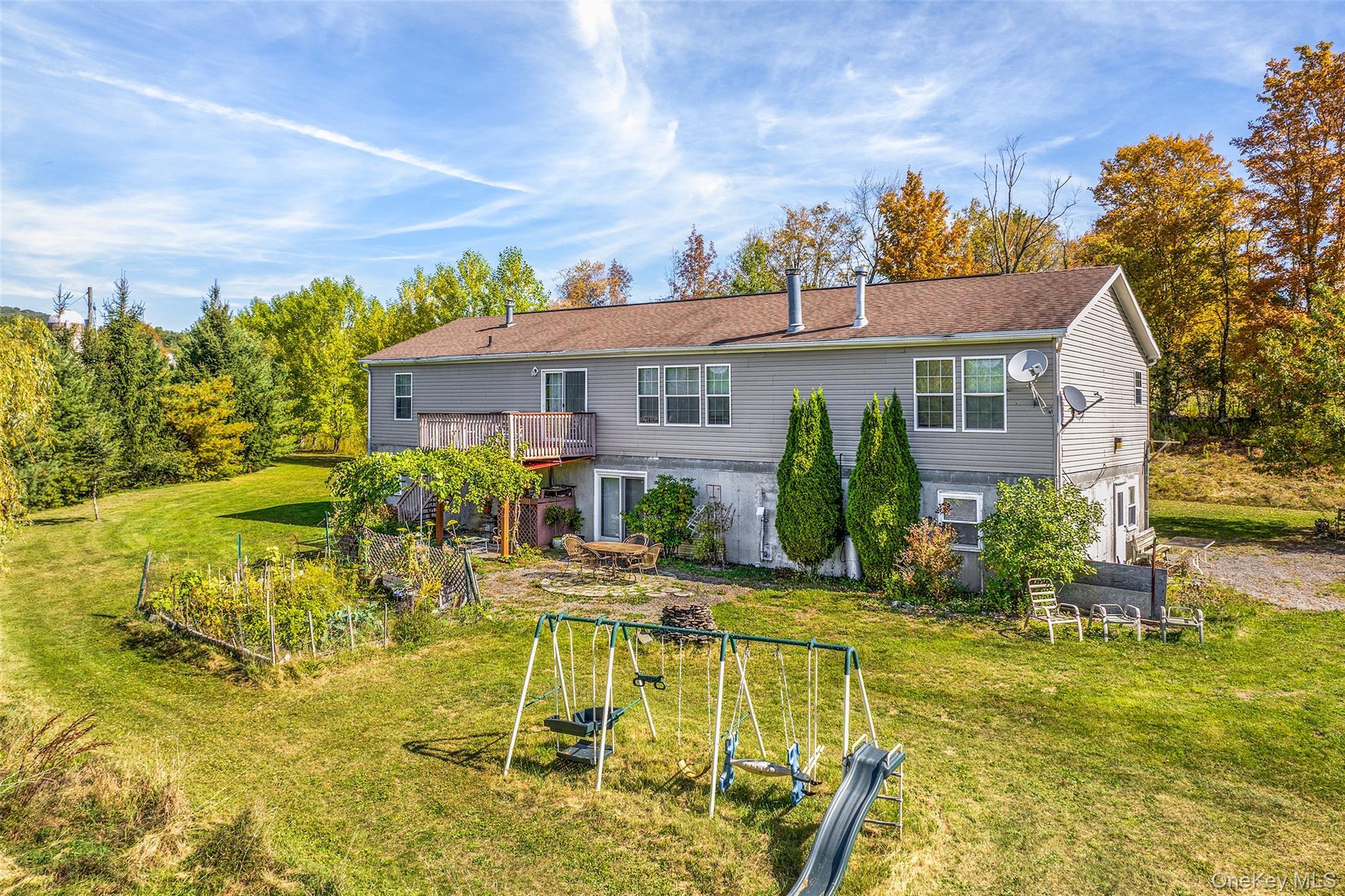 Single Family Potter Mountain Out Of Area, NY 12076, MLS-919135-37