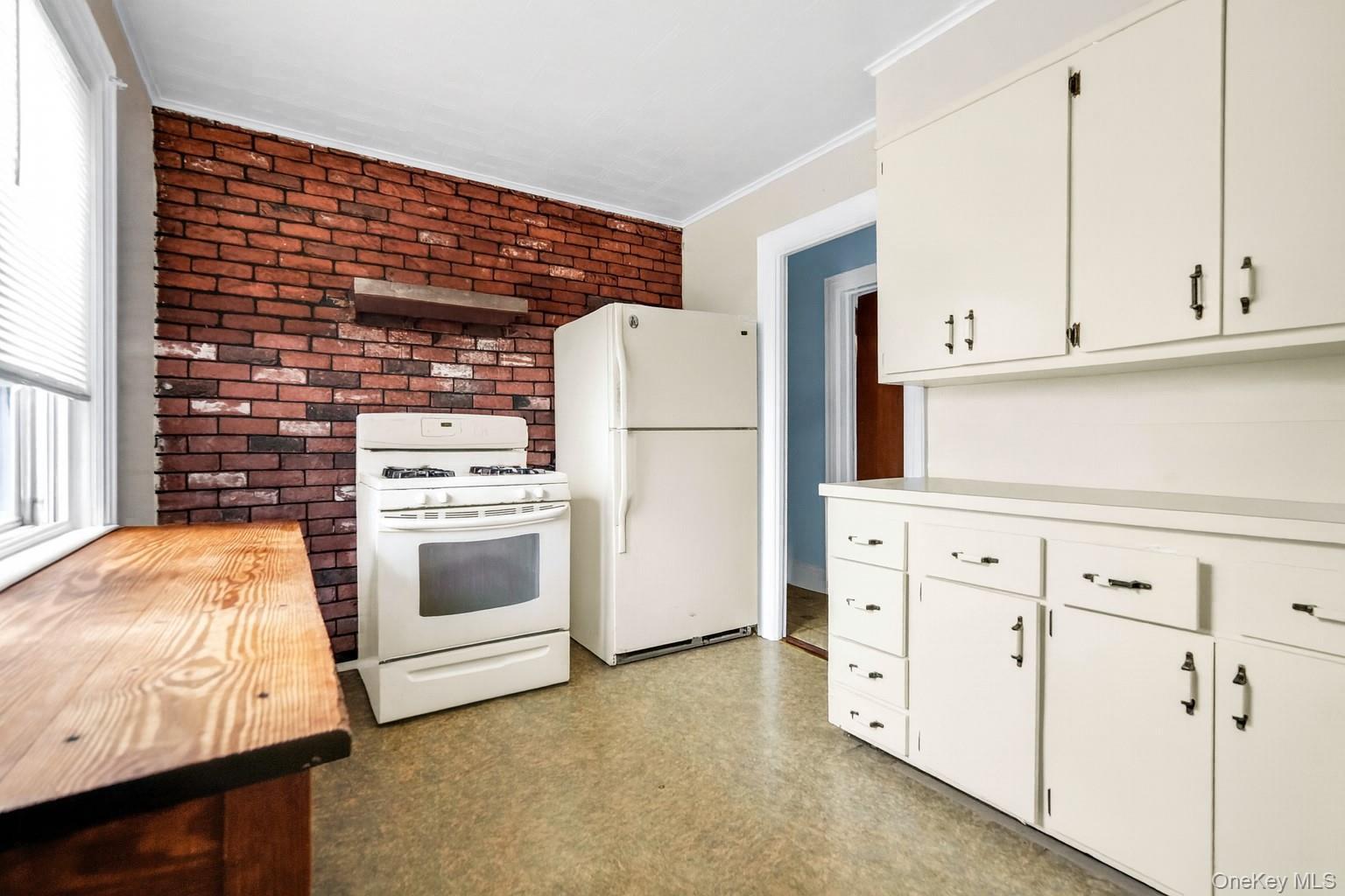 Single Family Spring  Westchester County, NY 10562, MLS-919160-13