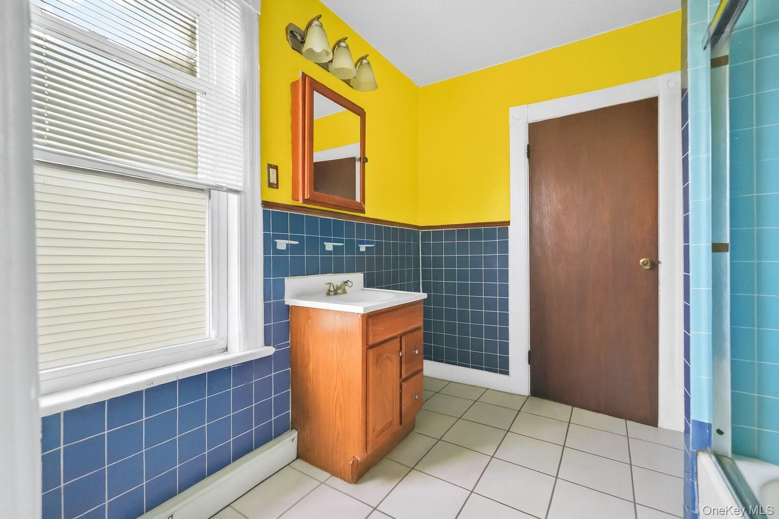 Single Family Spring  Westchester County, NY 10562, MLS-919160-9