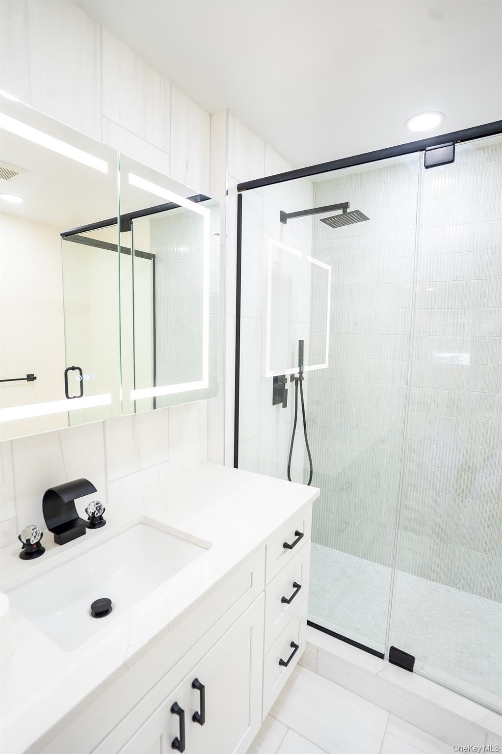 Single Family Broadway  Suffolk County, NY 11741, MLS-919163-17