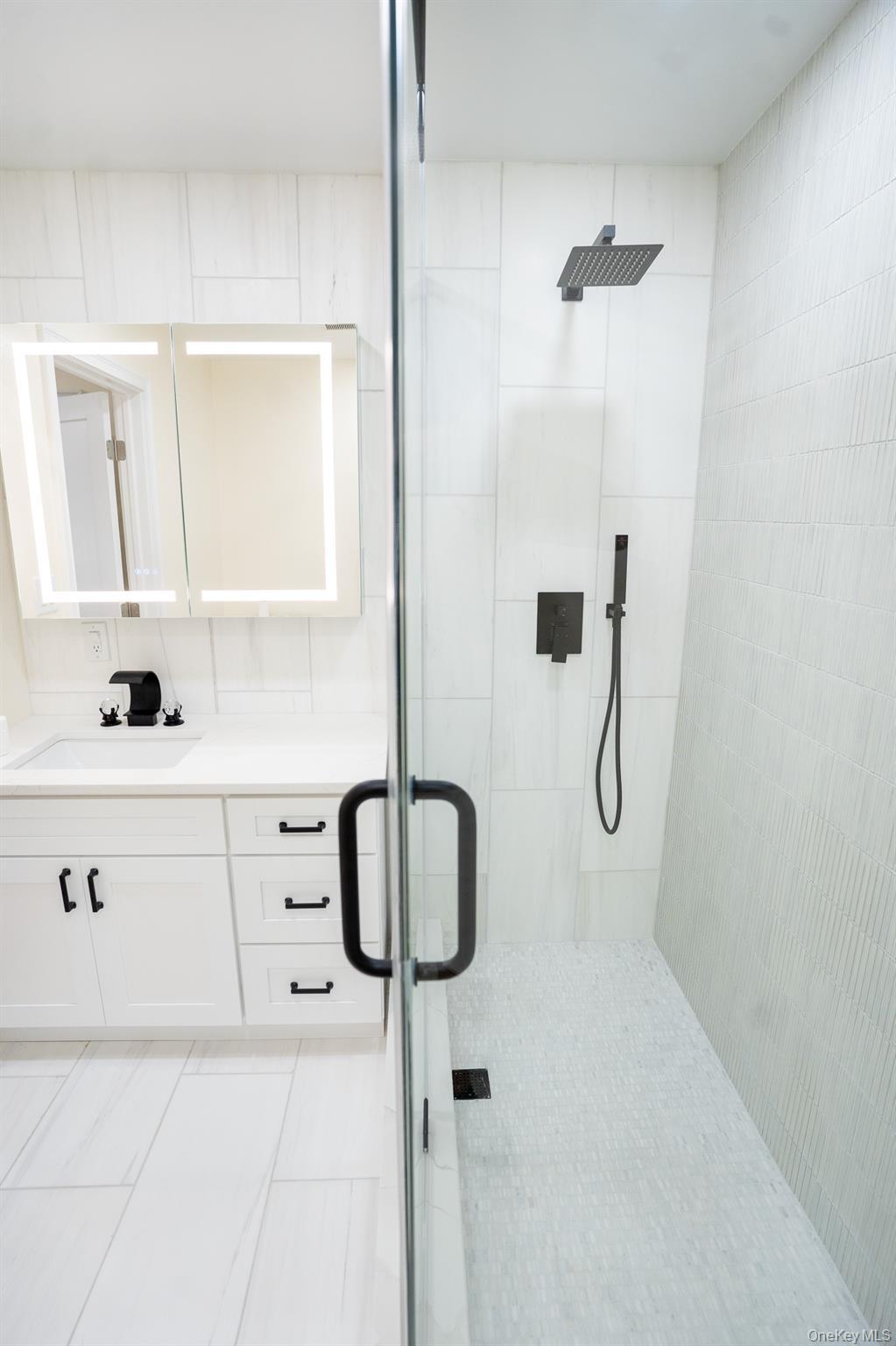 Single Family Broadway  Suffolk County, NY 11741, MLS-919163-19