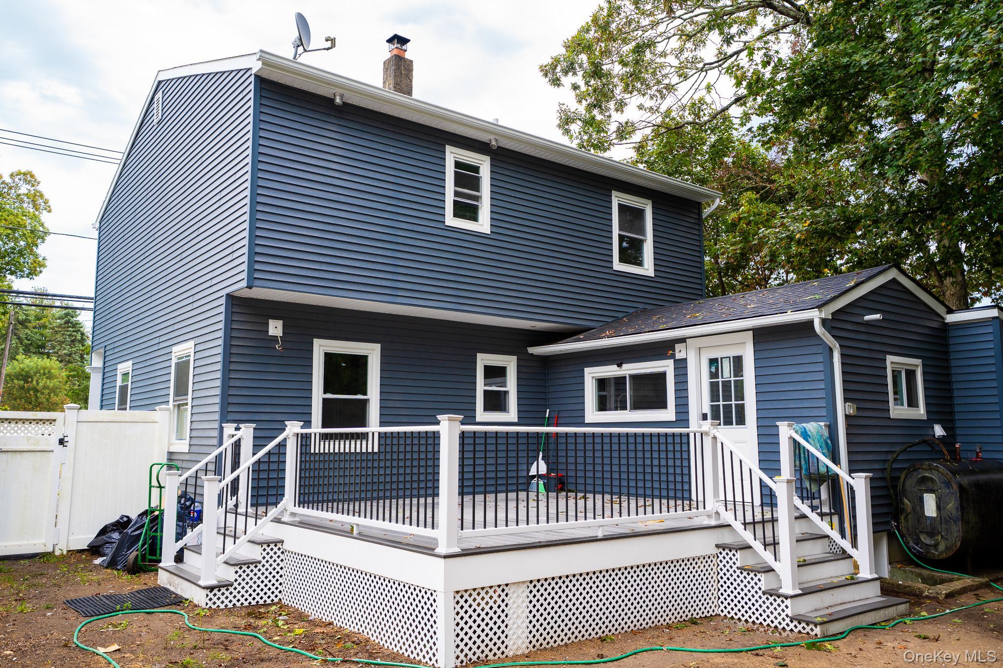 Single Family Broadway  Suffolk County, NY 11741, MLS-919163-28