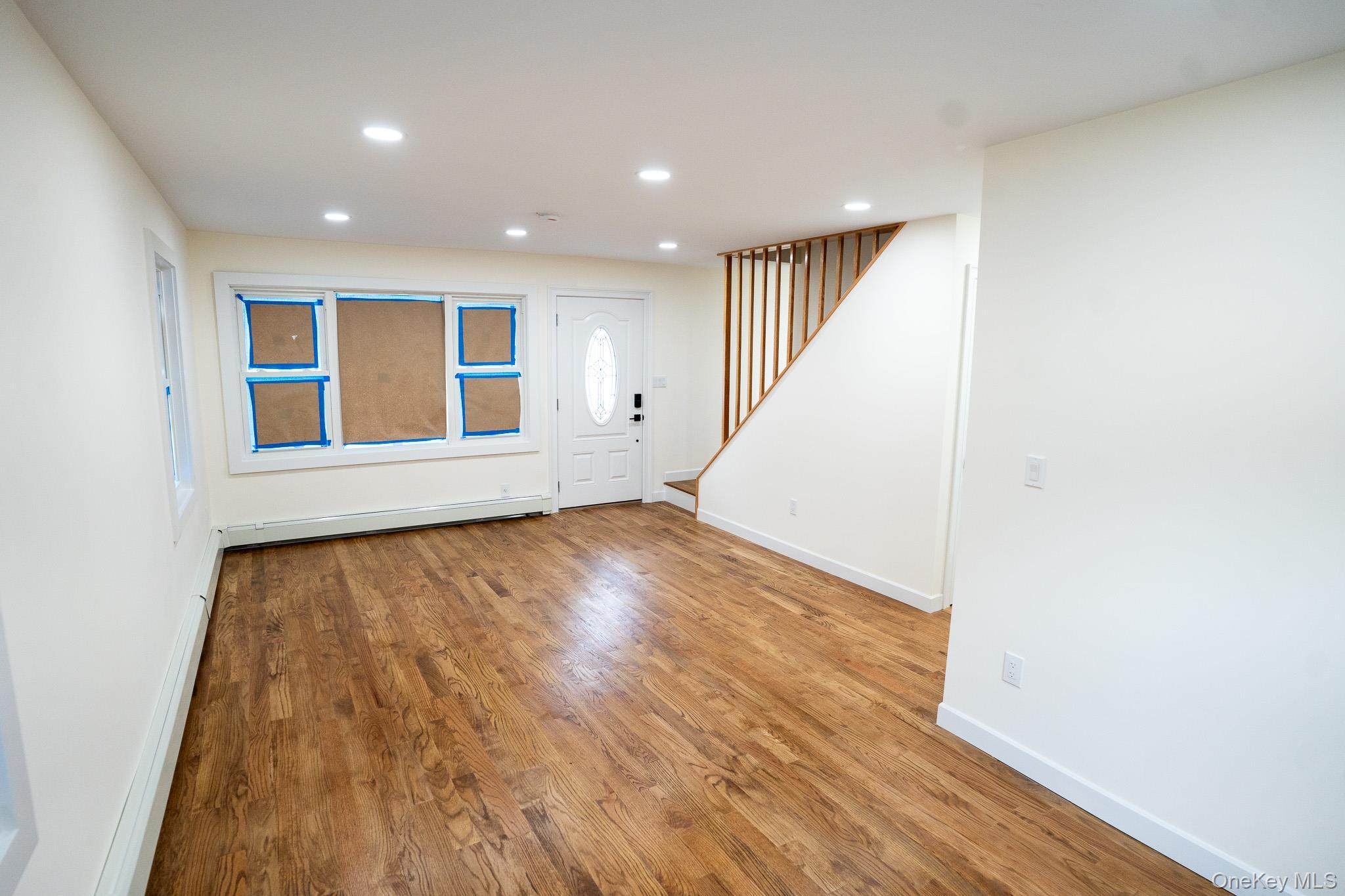 Single Family Broadway  Suffolk County, NY 11741, MLS-919163-5