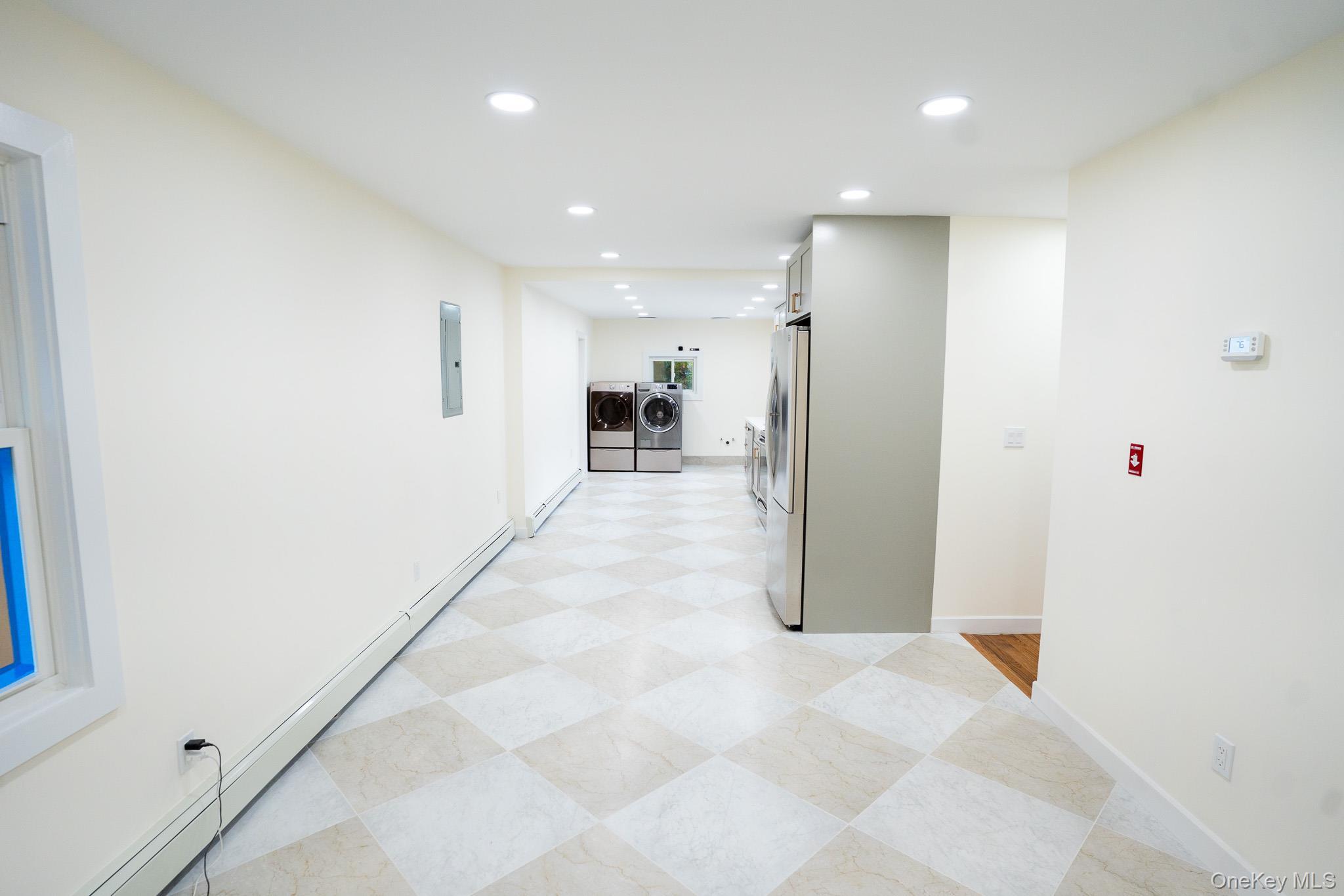 Single Family Broadway  Suffolk County, NY 11741, MLS-919163-6