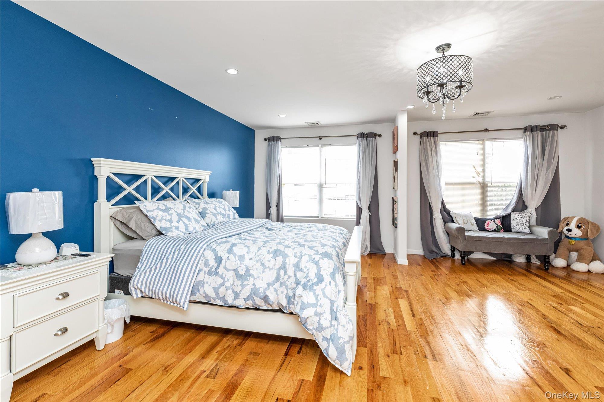 Single Family Franklin  Nassau County, NY 11550, MLS-919164-13