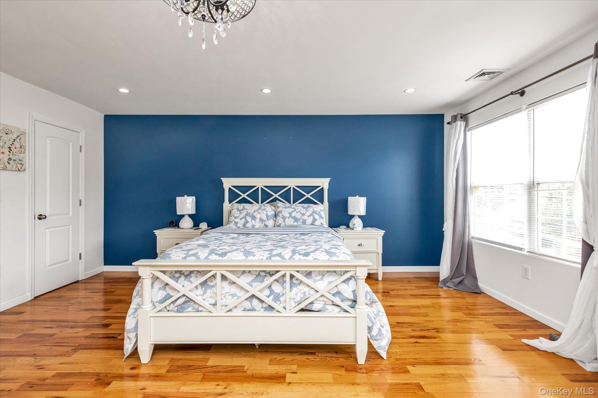 Single Family Franklin  Nassau County, NY 11550, MLS-919164-15