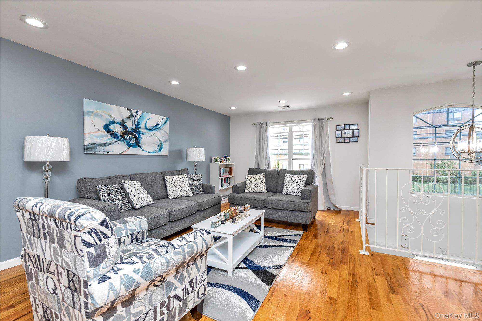 Single Family Franklin  Nassau County, NY 11550, MLS-919164-5