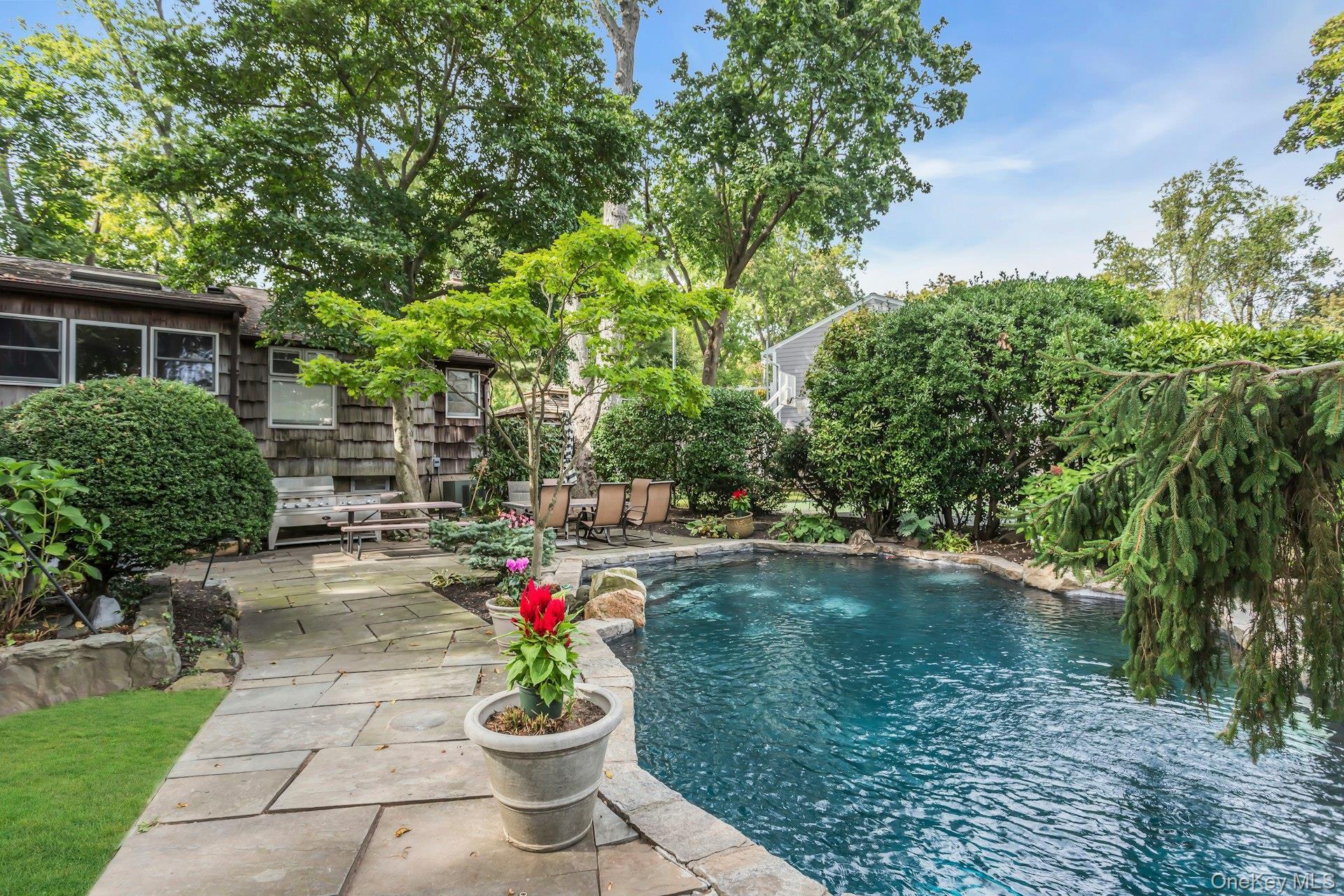 Single Family Chestnut  Nassau County, NY 11542, MLS-919225-18