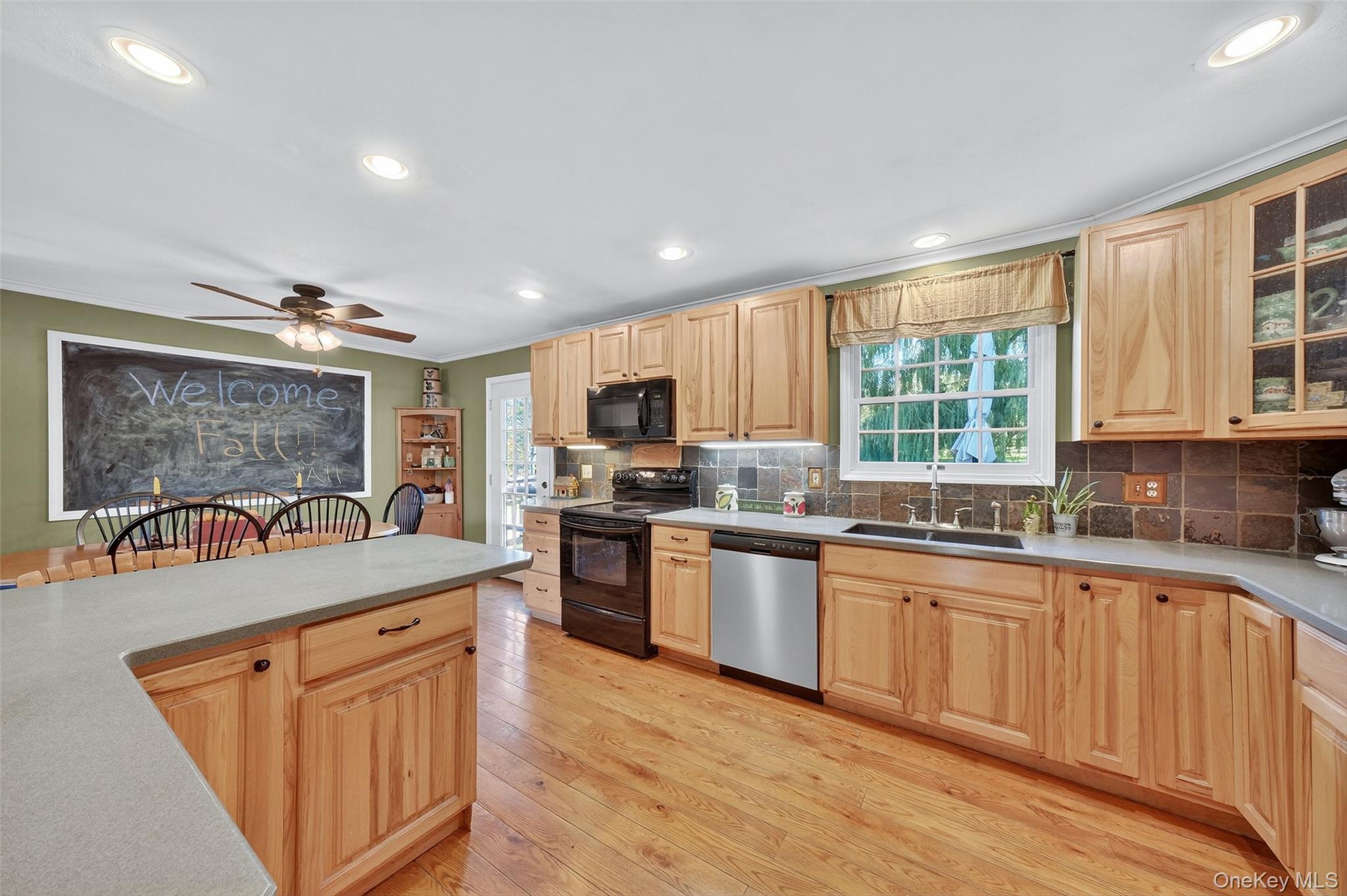 Single Family Waterbury Hill Dutchess County, NY 12540, MLS-919234-15