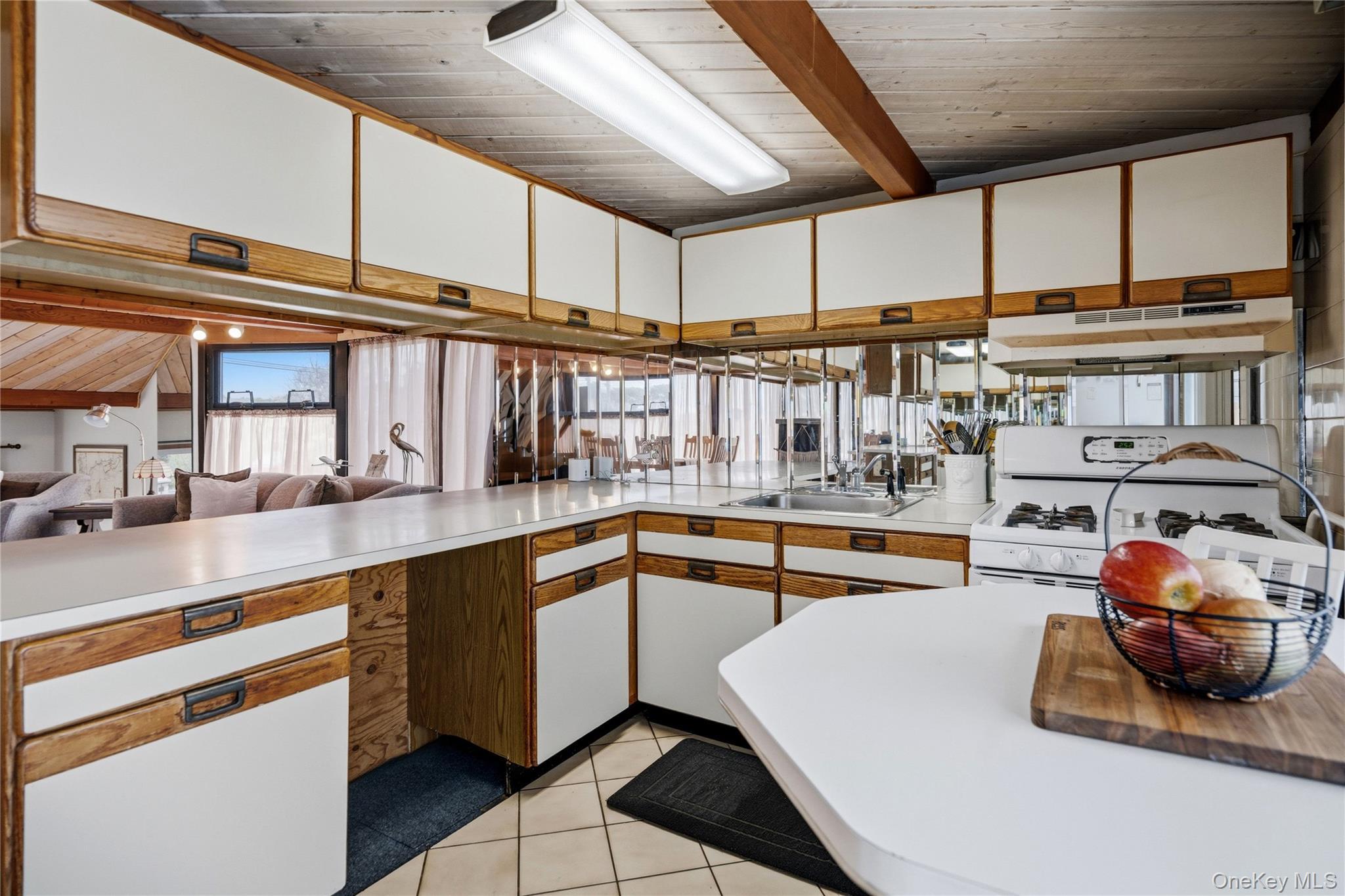 Single Family Riviera Drive Suffolk County, NY 11951, MLS-919241-15