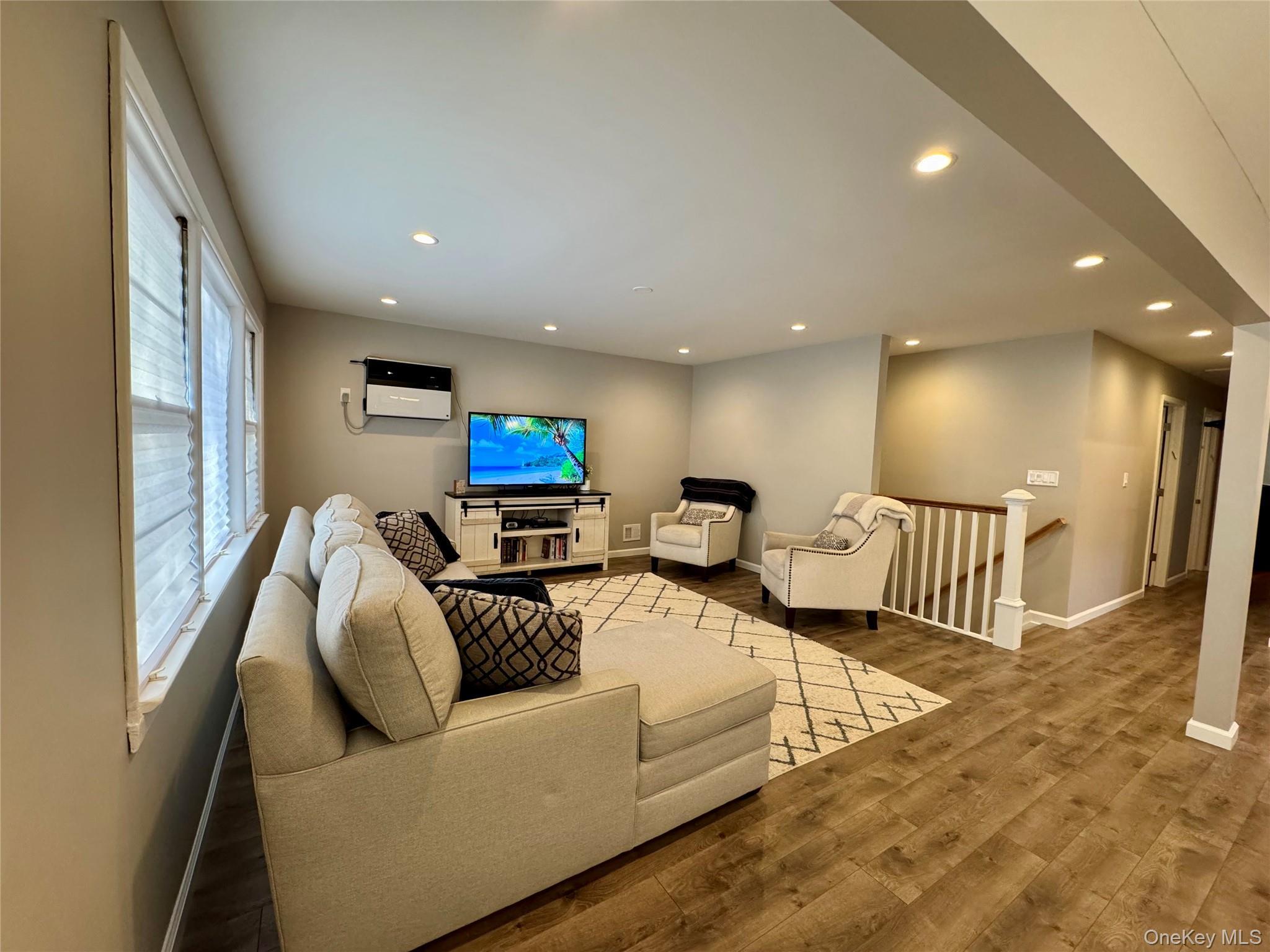 Single Family 86th  Queens, NY 11414, MLS-919255-4