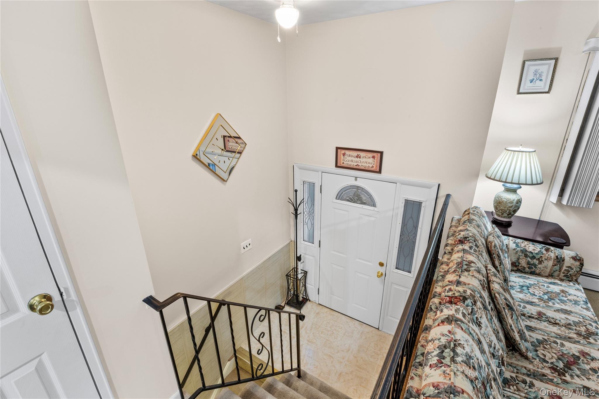 Single Family Carnegie Nassau County, NY 11003, MLS-919298-5