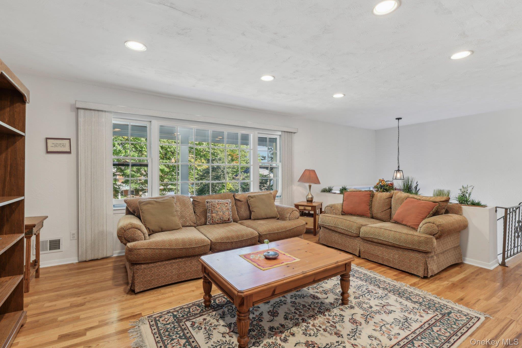 Single Family Hilltop  Rockland County, NY 10960, MLS-919329-3