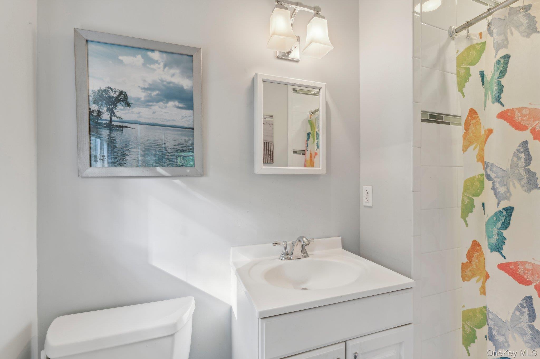 Single Family Hilltop  Rockland County, NY 10960, MLS-919329-8