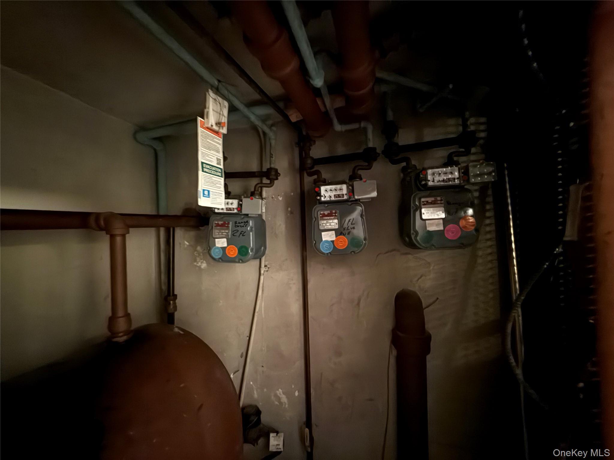 Single Family Mcdonald  Bronx, NY 10461, MLS-919356-13