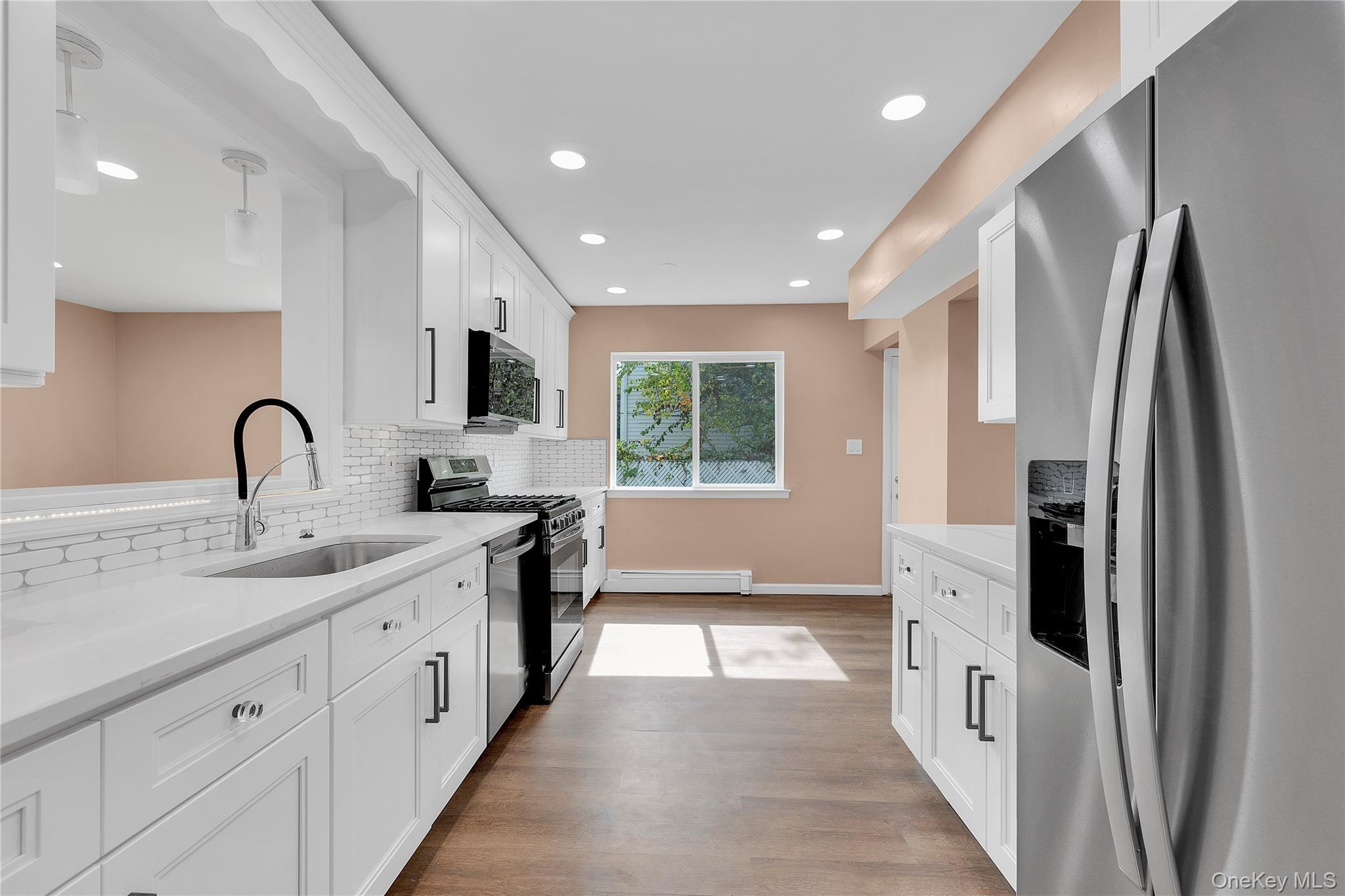 Single Family Tree  Suffolk County, NY 11722, MLS-919371-8