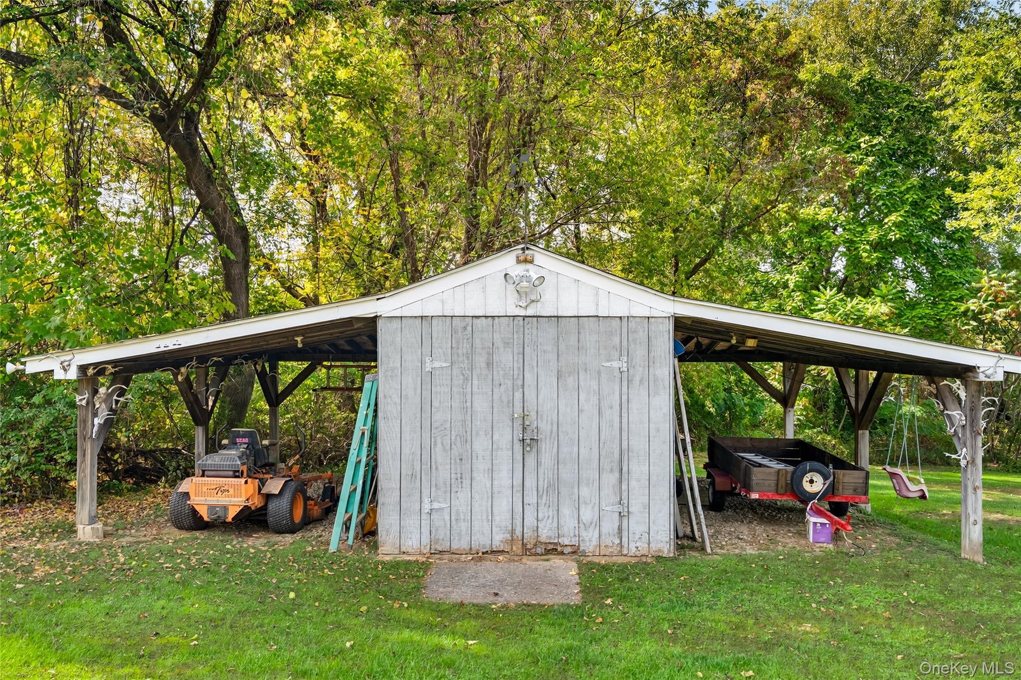 Single Family Flood Dutchess County, NY 12501, MLS-919372-19