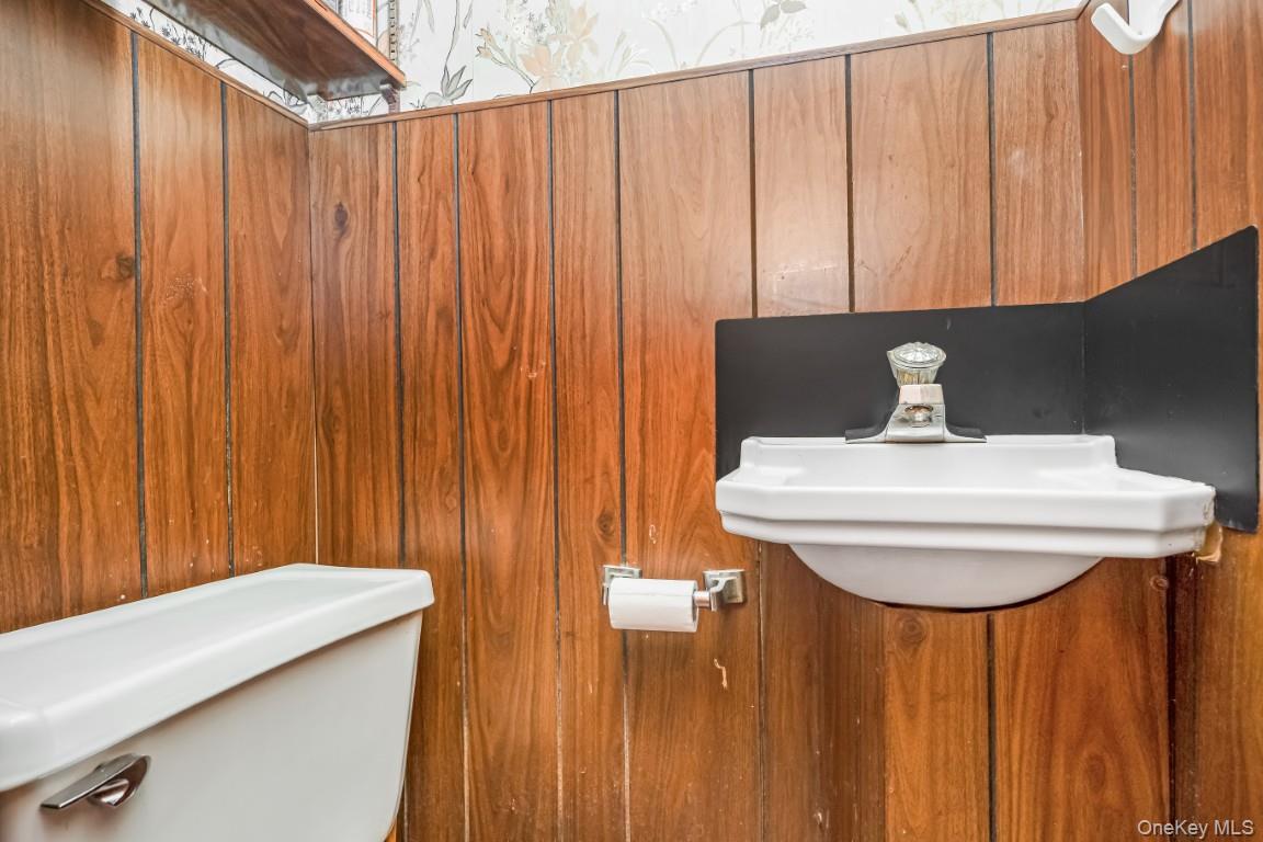 Single Family 78th Queens, NY 11379, MLS-919373-12