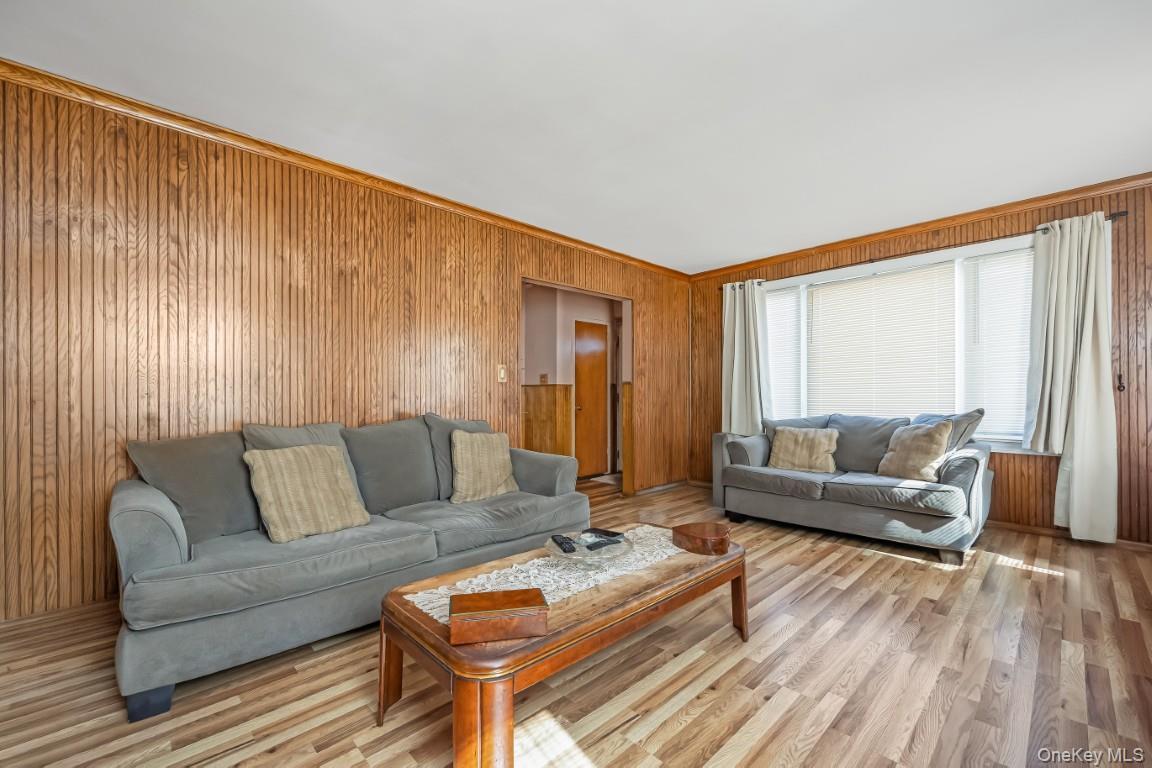 Single Family 78th Queens, NY 11379, MLS-919373-3