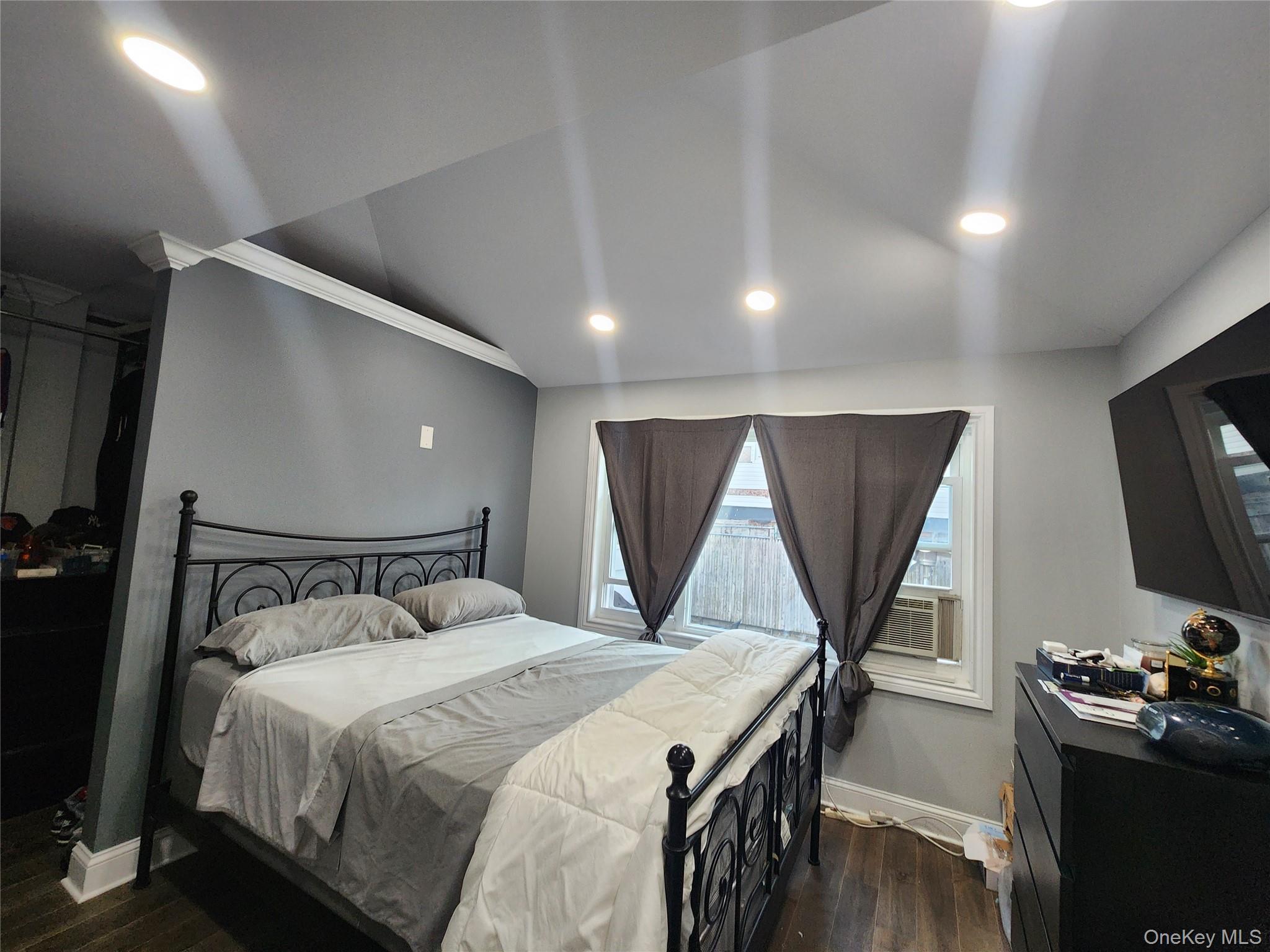 Single Family Underhill  Bronx, NY 10473, MLS-919379-17