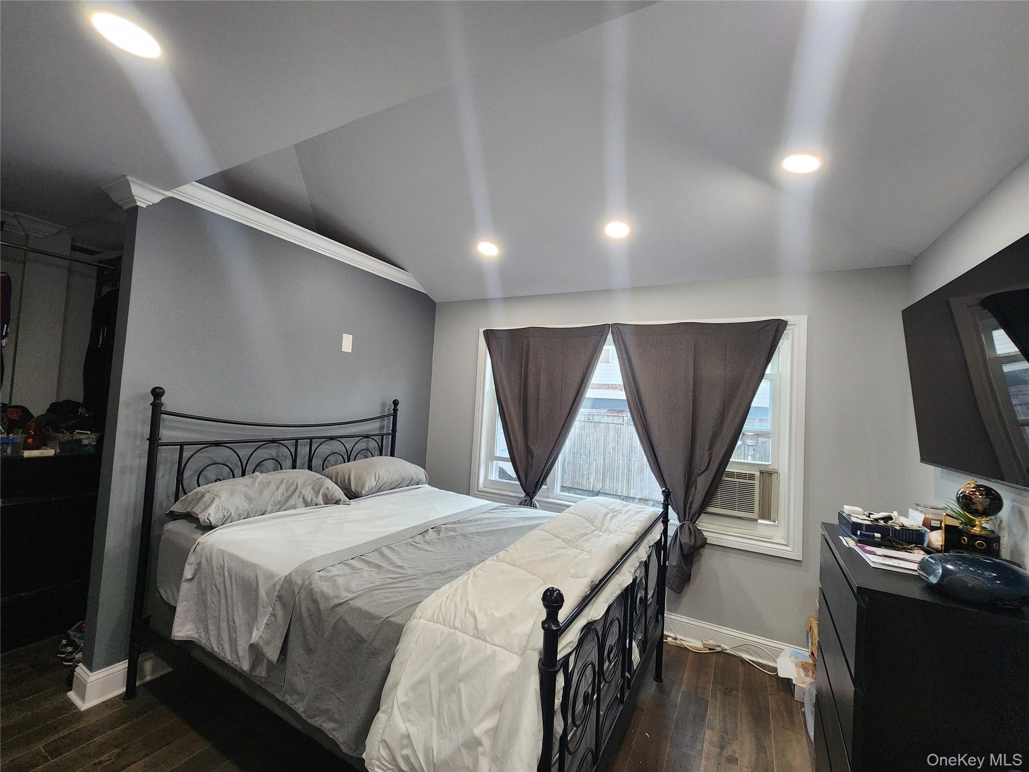 Single Family Underhill  Bronx, NY 10473, MLS-919379-18