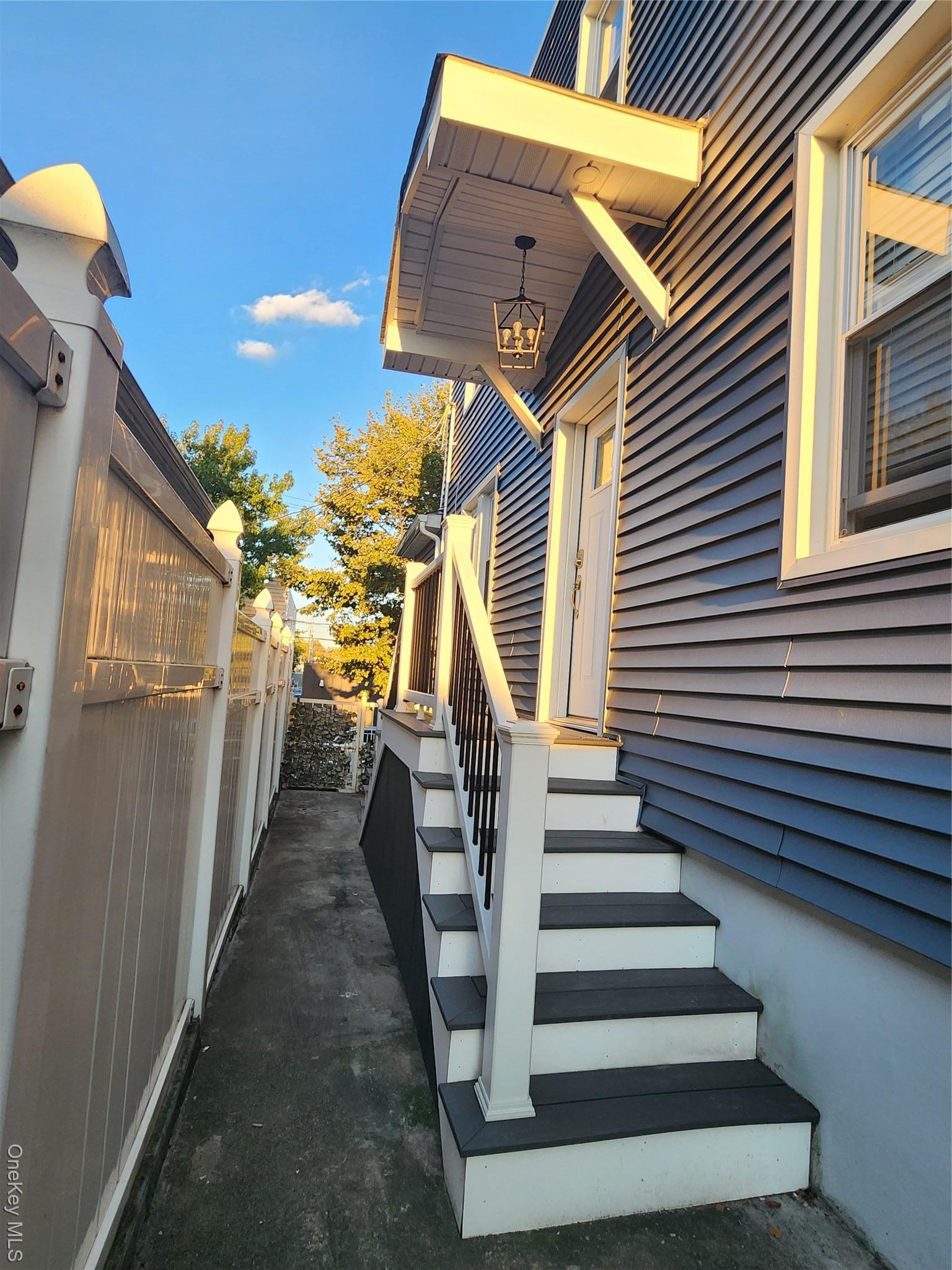 Single Family Underhill  Bronx, NY 10473, MLS-919379-28