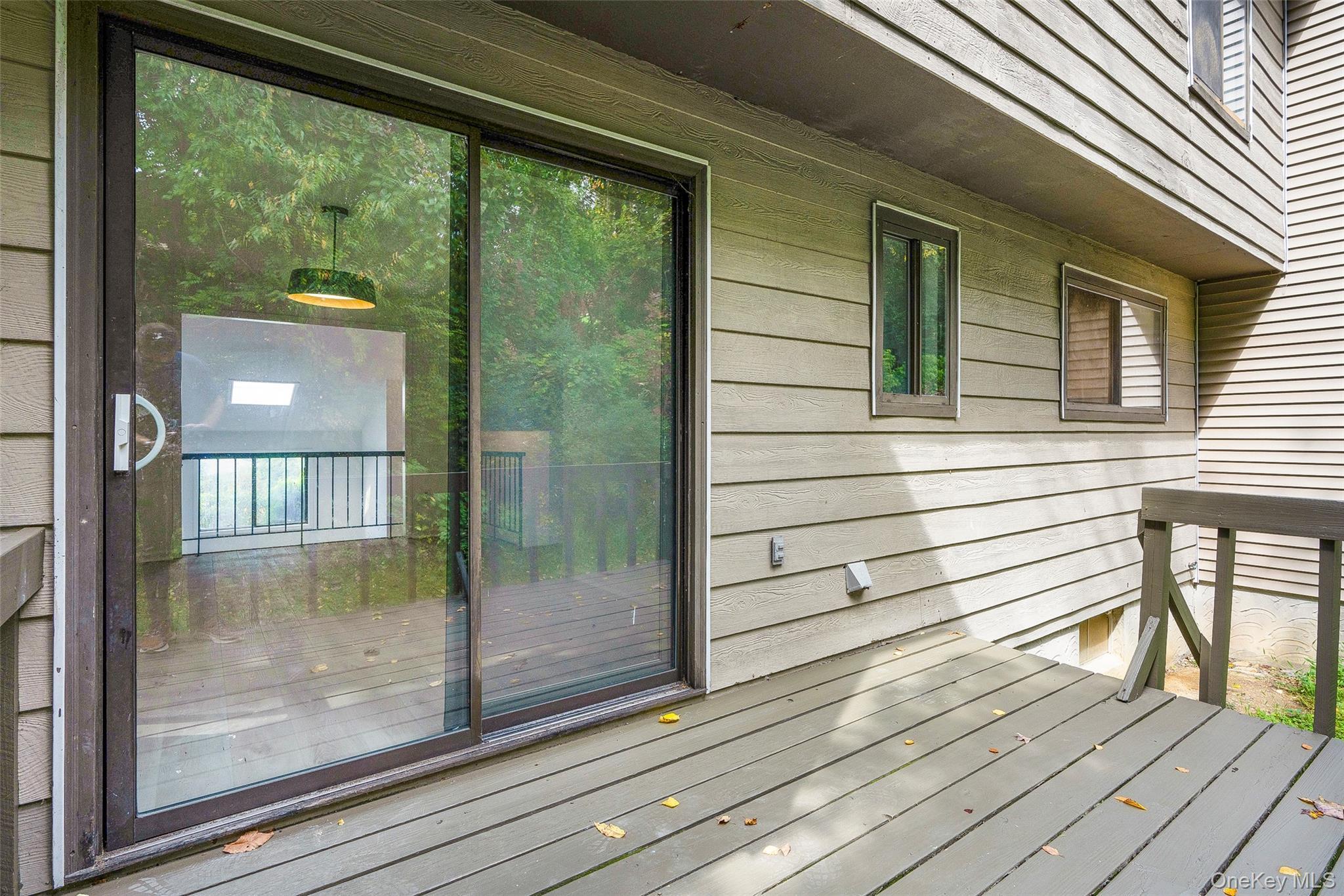 Single Family Laurel Dutchess County, NY 12524, MLS-919381-17