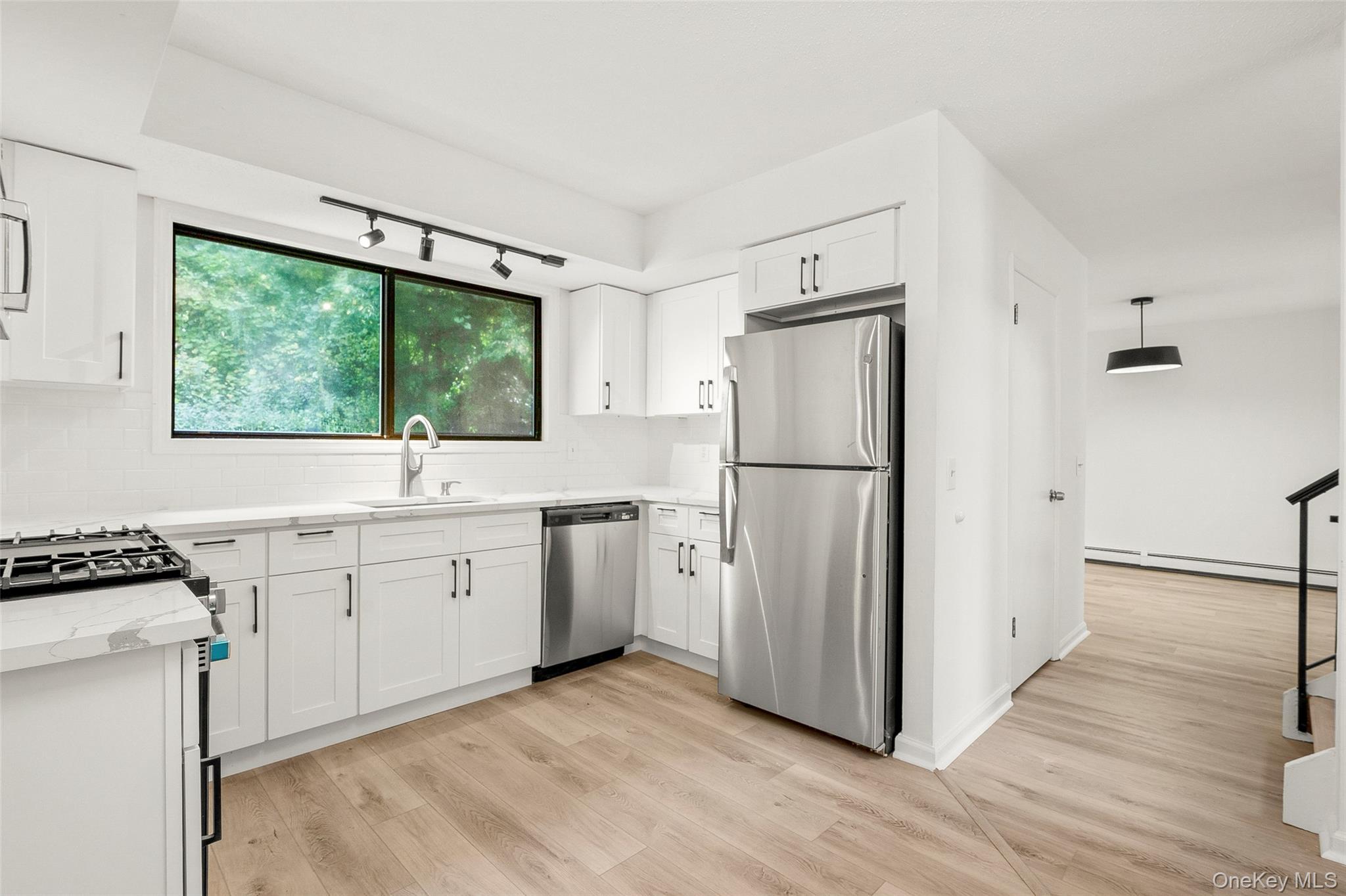 Single Family Laurel Dutchess County, NY 12524, MLS-919381-7