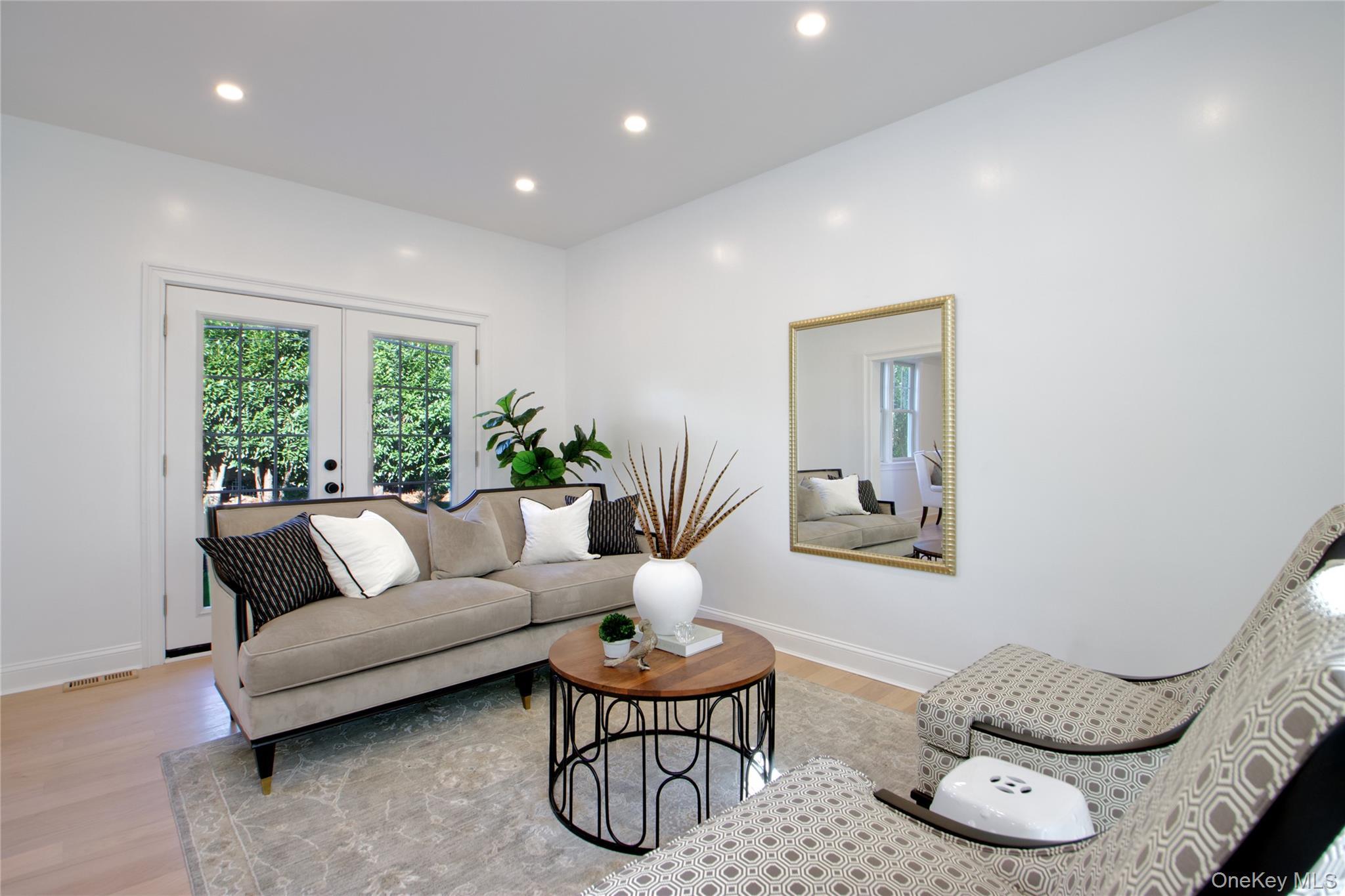 Single Family Tanners Pond Nassau County, NY 11530, MLS-919383-11