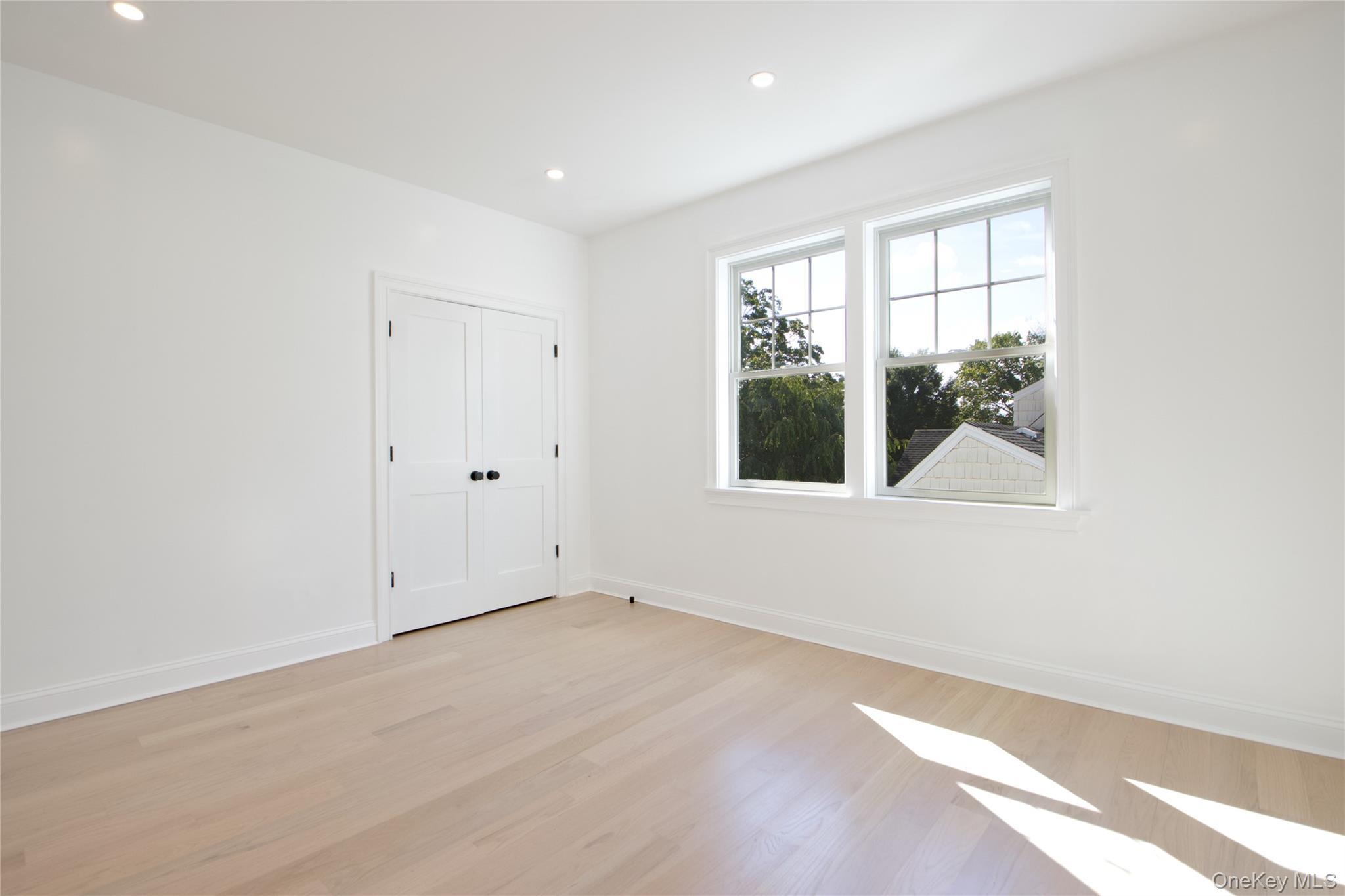 Single Family Tanners Pond Nassau County, NY 11530, MLS-919383-22