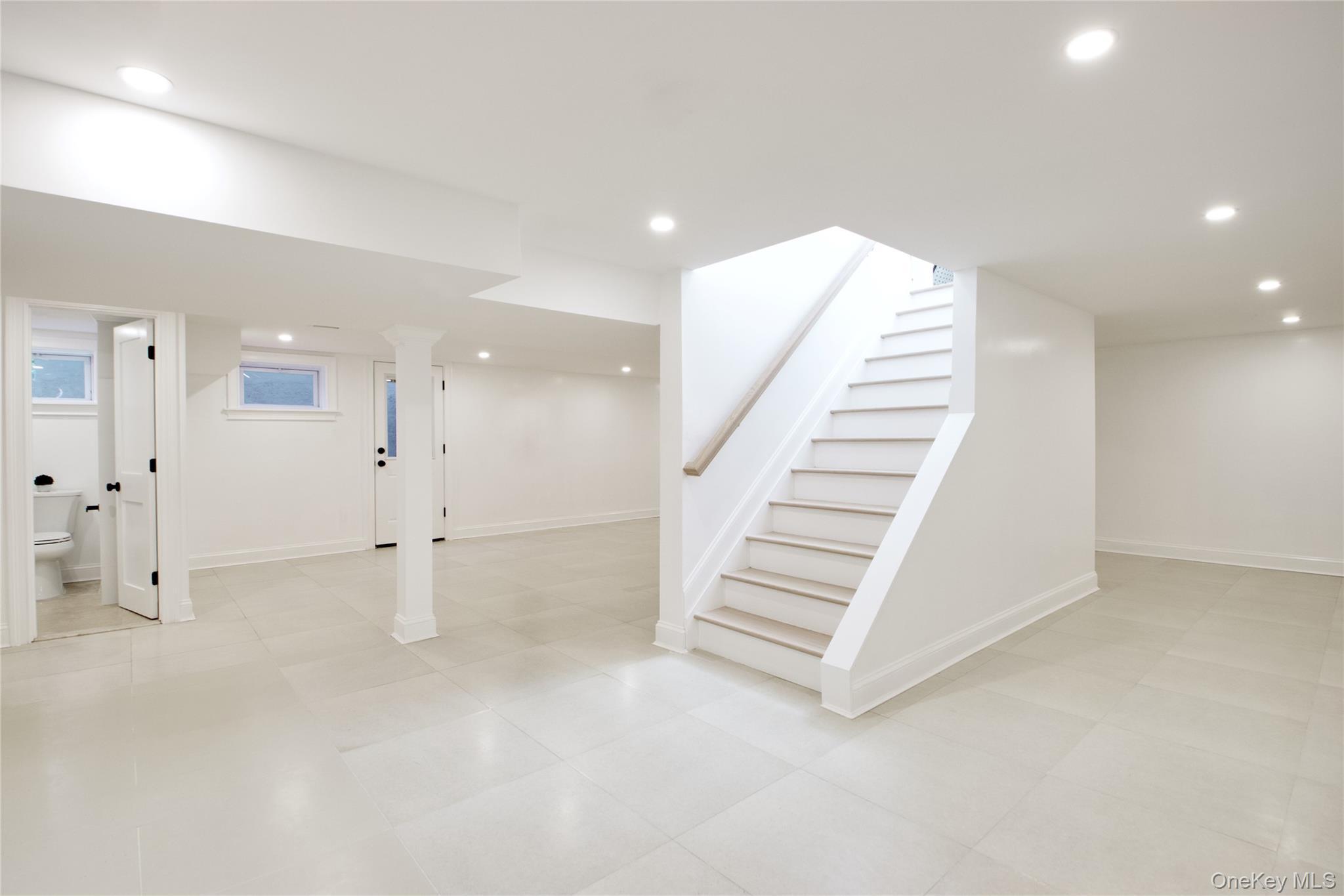 Single Family Tanners Pond Nassau County, NY 11530, MLS-919383-23