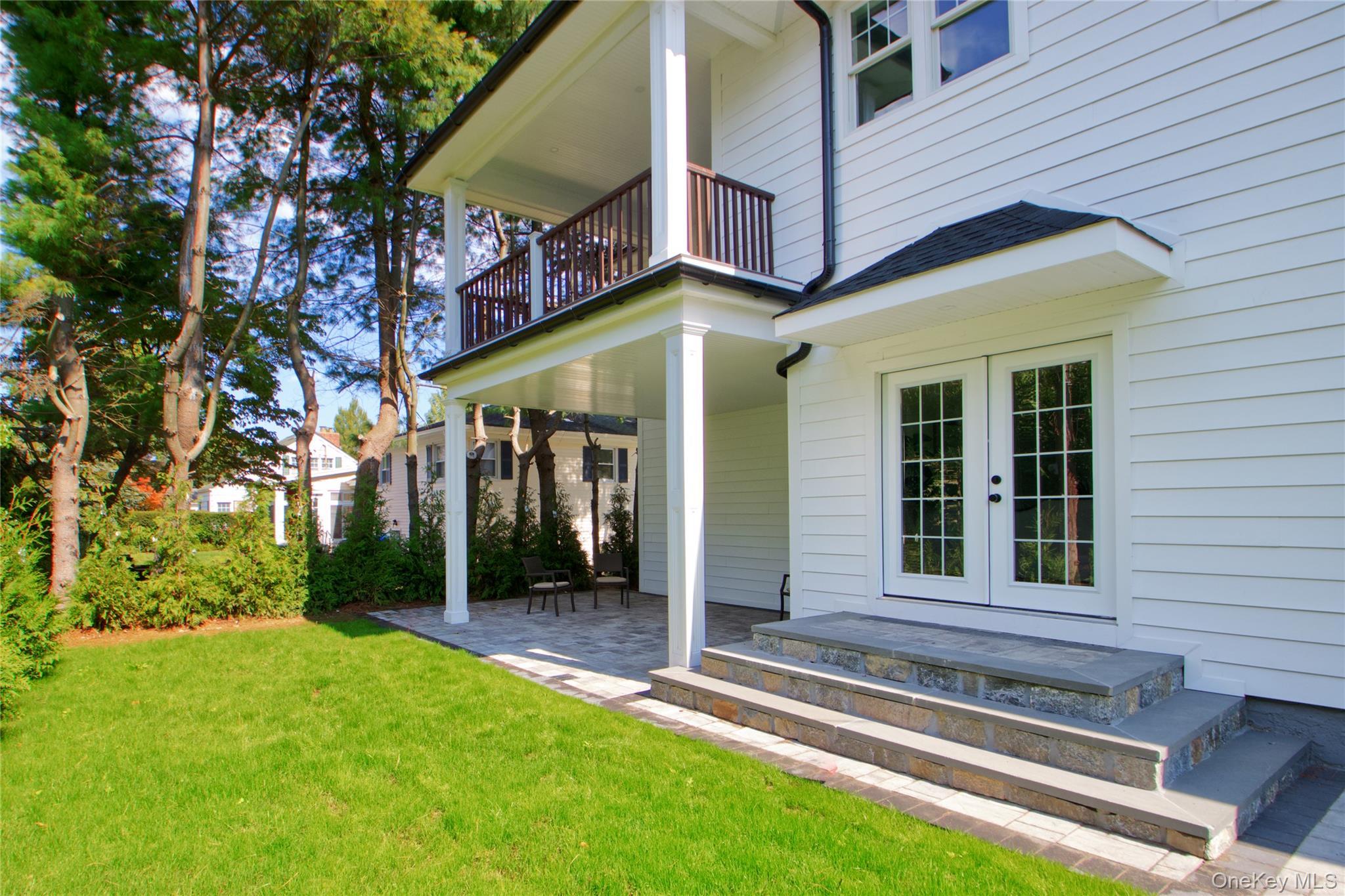 Single Family Tanners Pond  Nassau County, NY 11530, MLS-919383-27