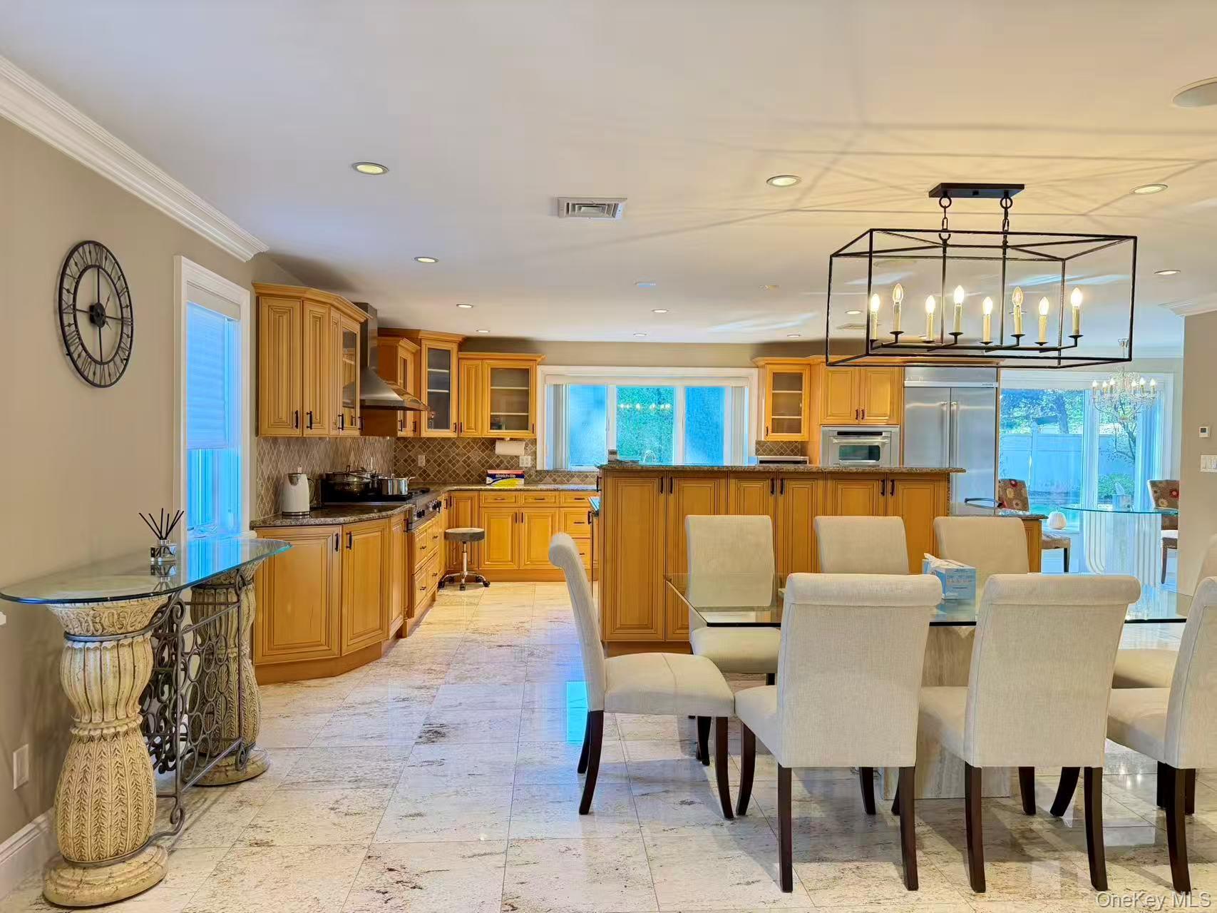 Single Family Livingston Nassau County, NY 11753, MLS-919394-26