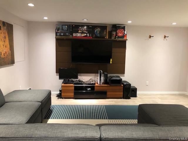 Condo Robin  Queens, NY 11360, MLS-919415-11