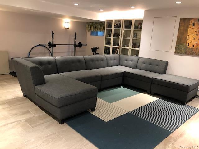 Condo Robin  Queens, NY 11360, MLS-919415-12