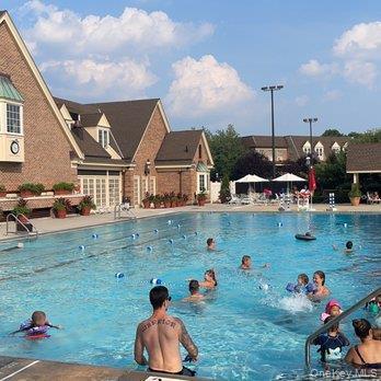 Condo Robin  Queens, NY 11360, MLS-919415-15