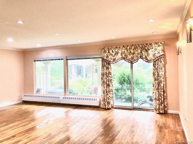 Condo Robin  Queens, NY 11360, MLS-919415-6