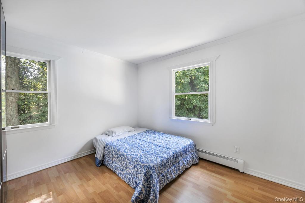 Single Family Oak  Suffolk County, NY 11720, MLS-919425-16