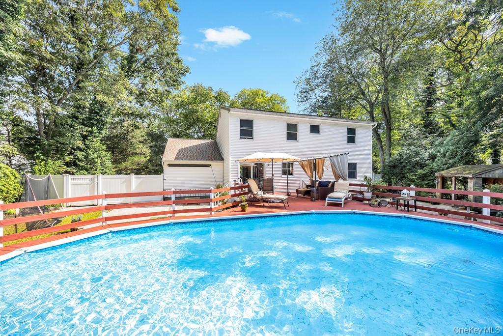 Single Family Oak  Suffolk County, NY 11720, MLS-919425-24